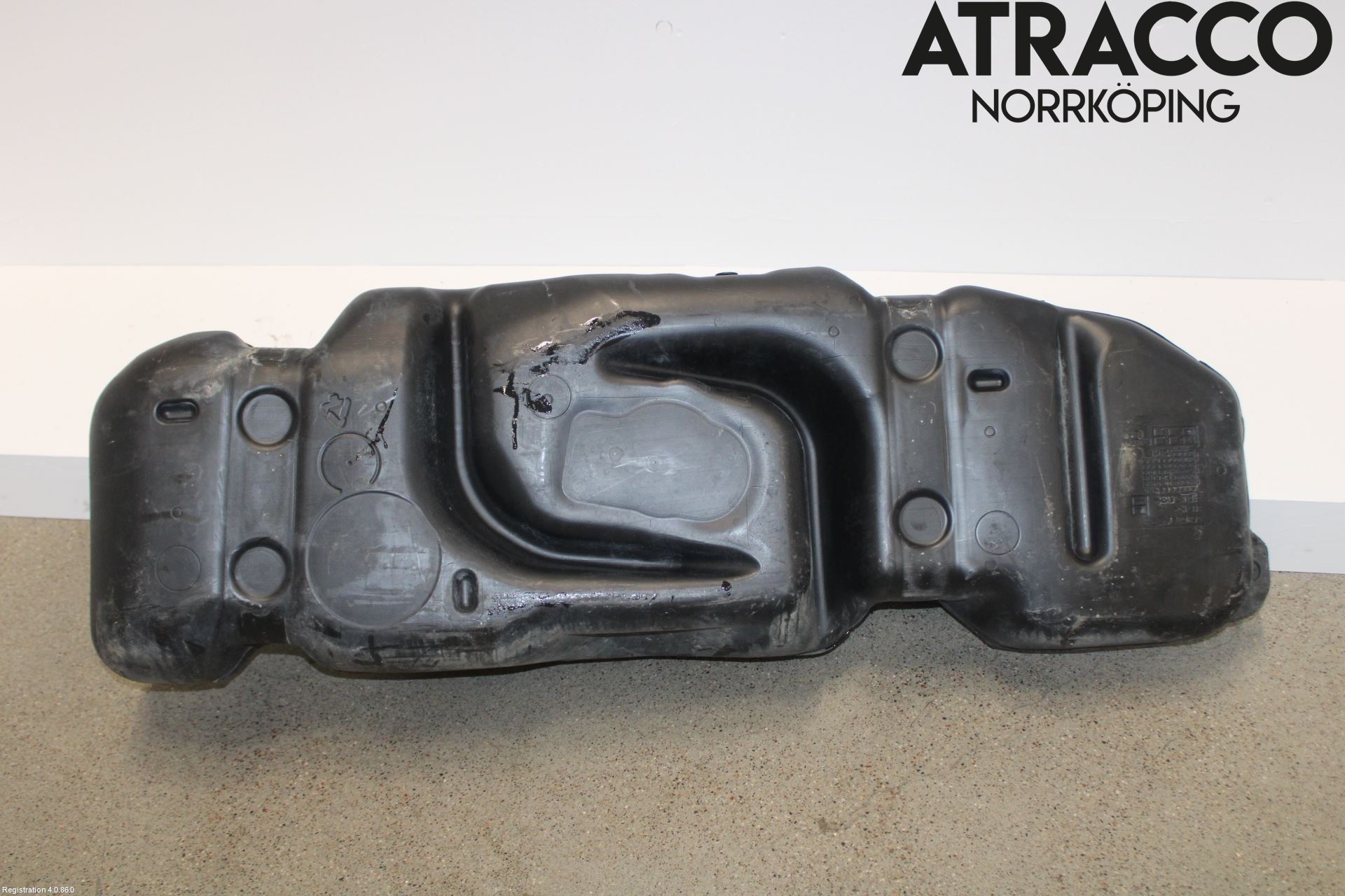 Toyota HILUX 16- Drivstofftank Diesel