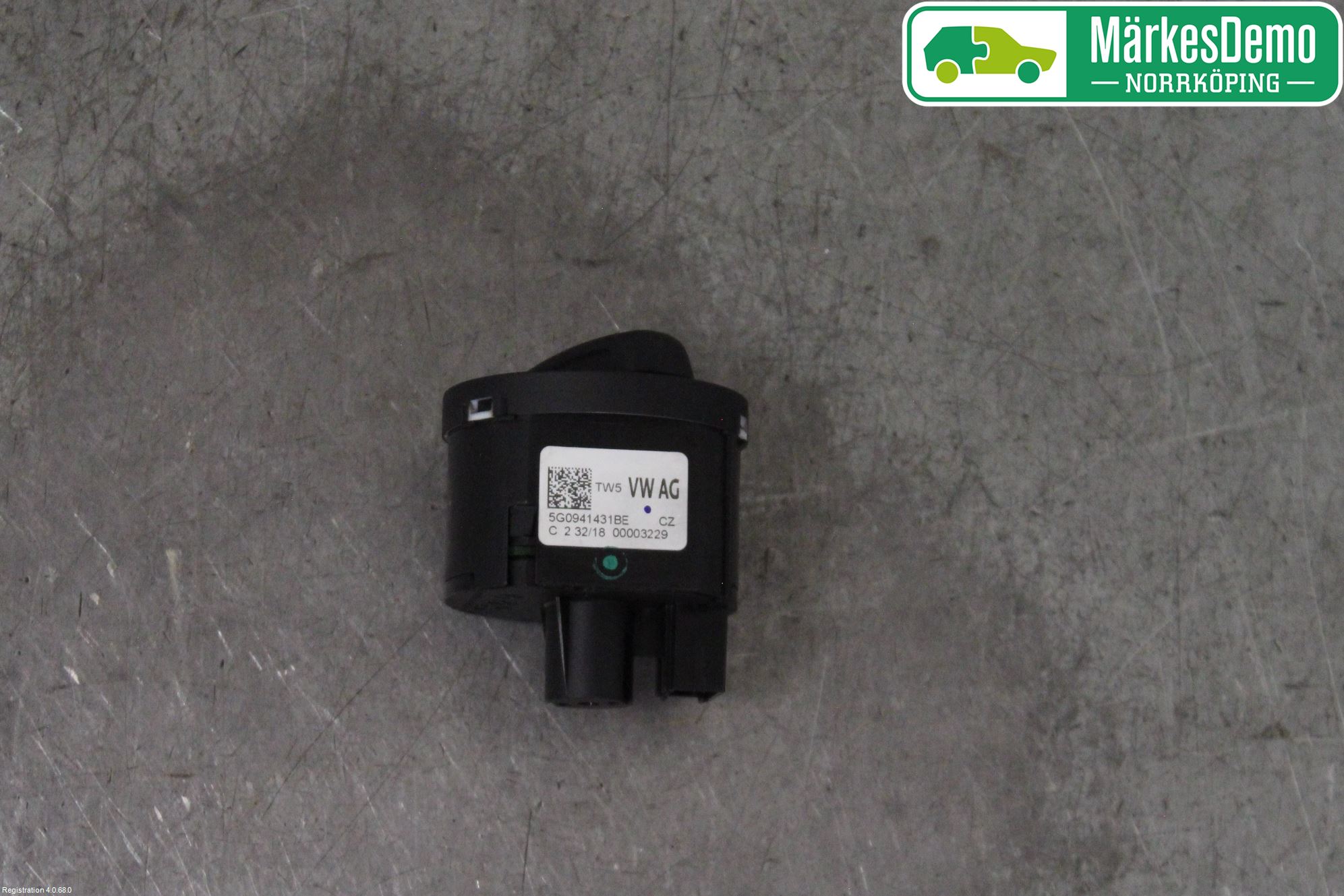 Volkswagen VW GOLF / E-GOLF VII 13-20 Bryter Hovedlys