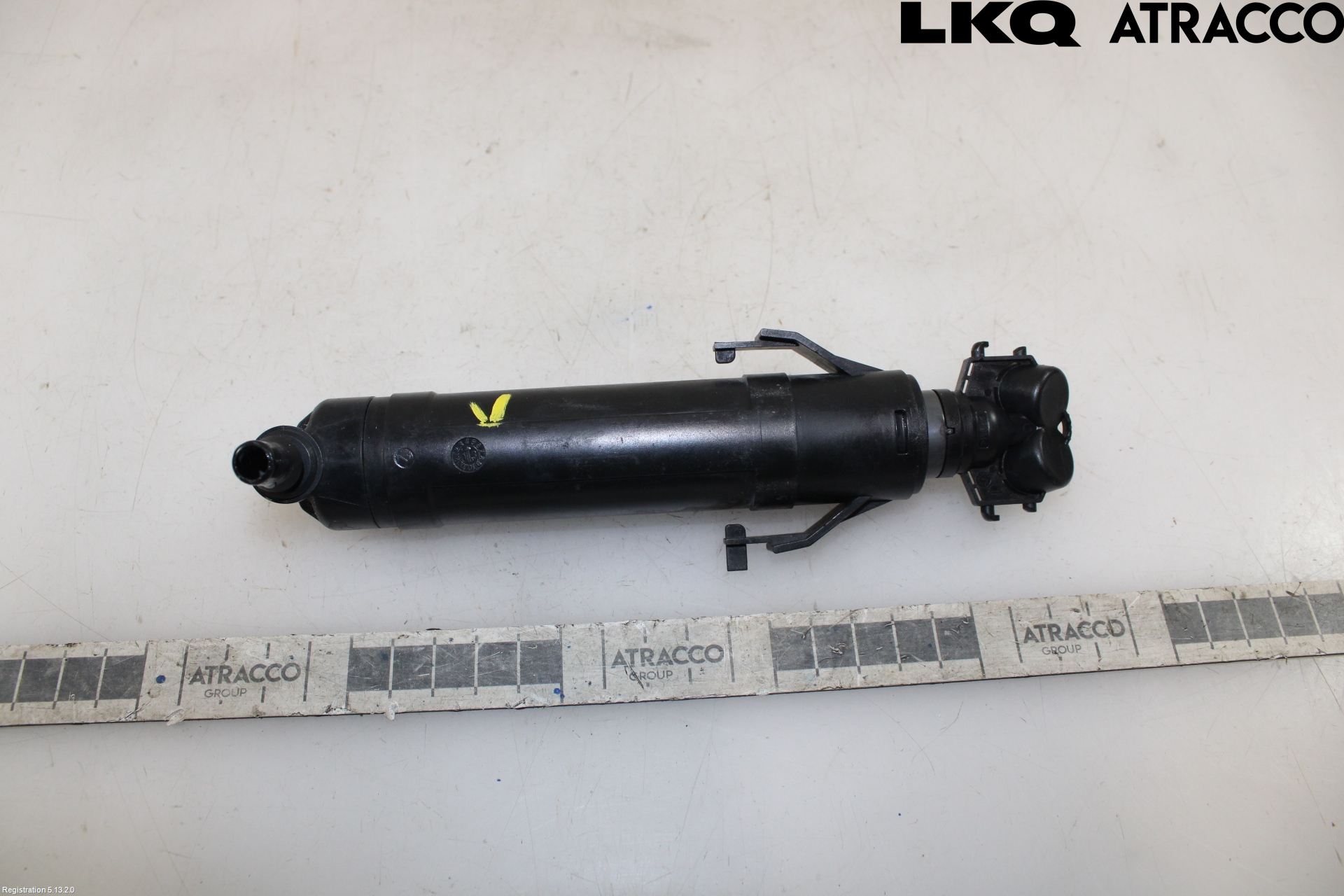 Volkswagen VW PASSAT 11-14 Spylerdyse Frontlykter