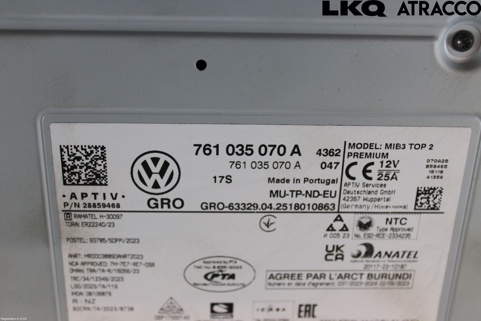 Volkswagen VW TOUAREG CR 18- Stereo Radio Med Cd