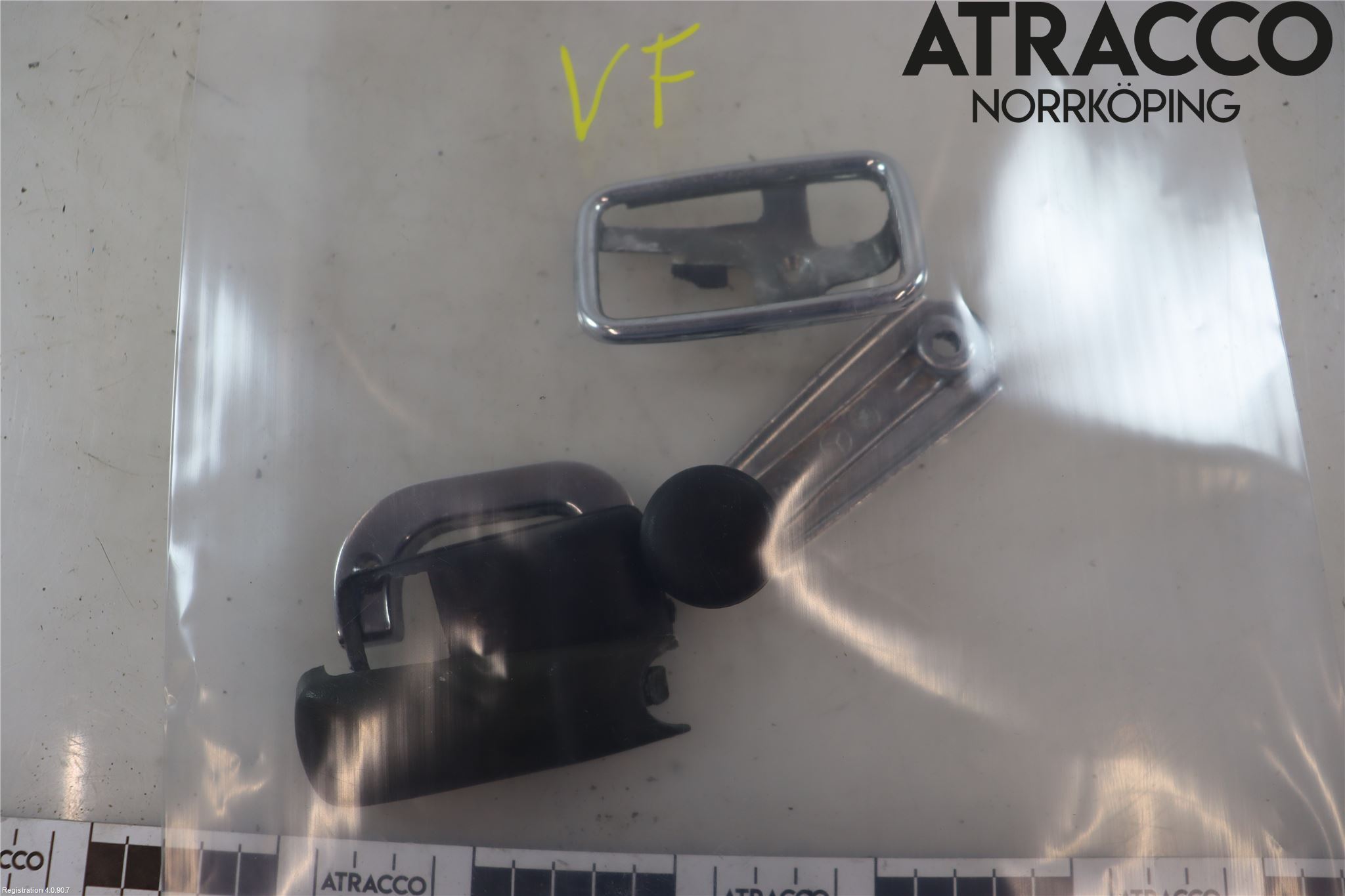 Mercedes-Benz MB 200-300  (W123) 76-86 Innr Dørtrekk Venstre