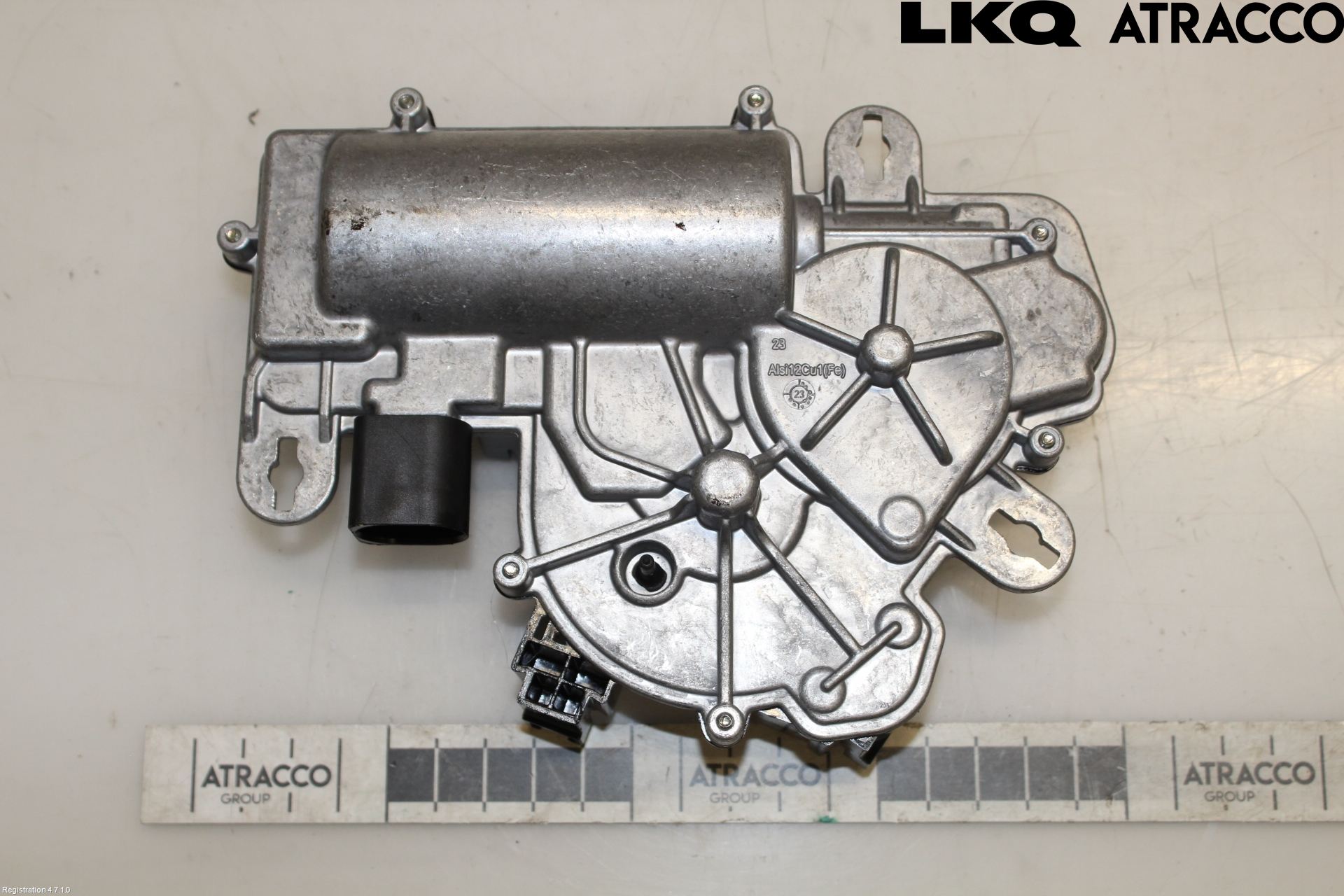 Skoda ENYAQ iV 21- Baklukeåpner Automatisk