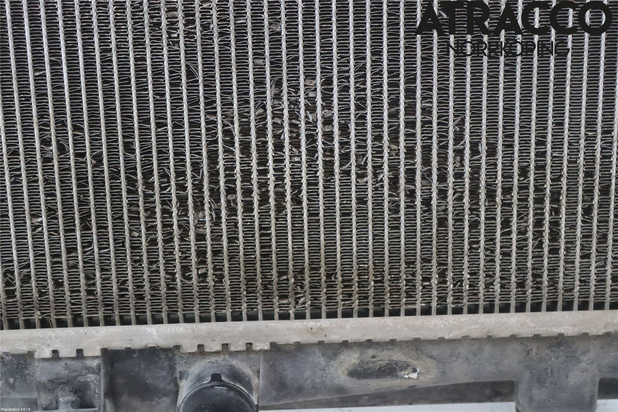 Toyota AYGO 06-14 Radiator Manuell