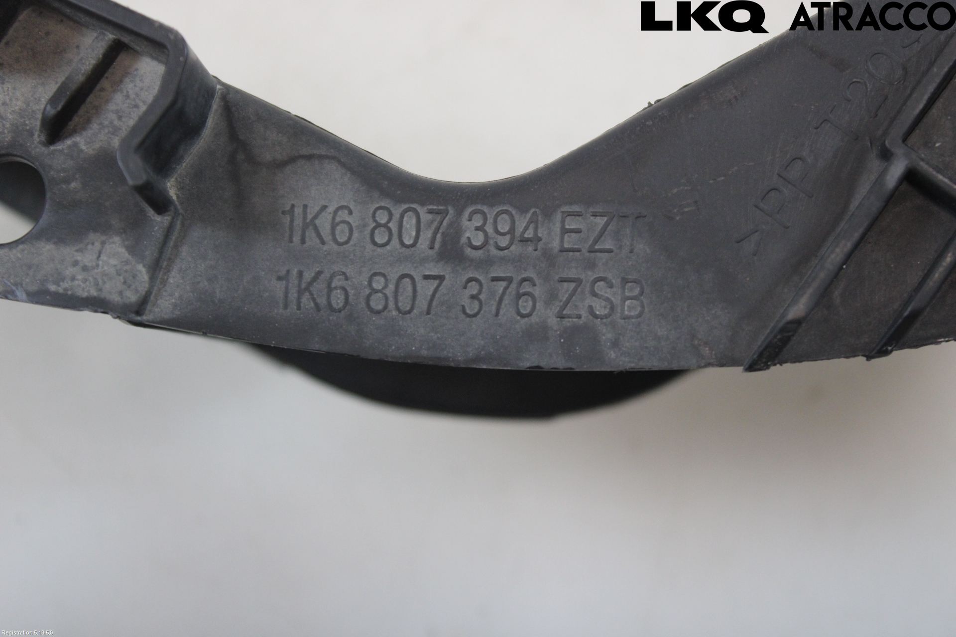 Volkswagen VW GOLF V 04-09 Støtfangerfeste Bak Høyre