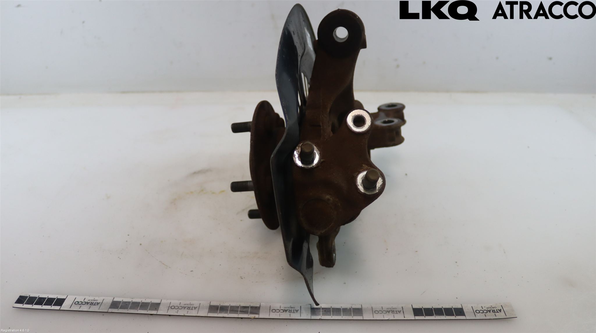 Toyota CAMRY 19-24 Spindel Vf