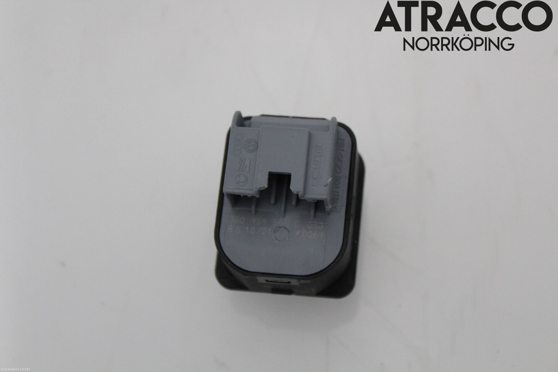 Volkswagen VW PASSAT 20-24 Bryter Speil