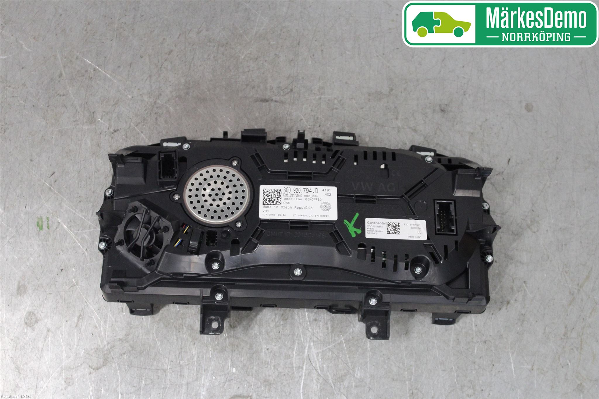 Volkswagen VW PASSAT 15-19 Instr Kombinert