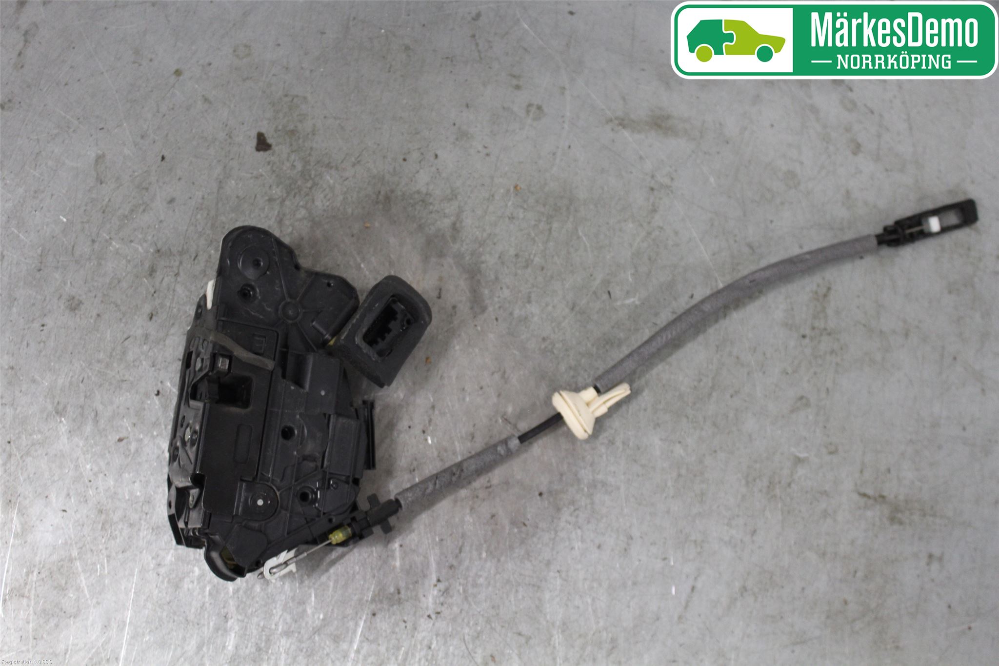 Volkswagen VW GOLF / E-GOLF VII 13-20 Dørlås - Låsekasse