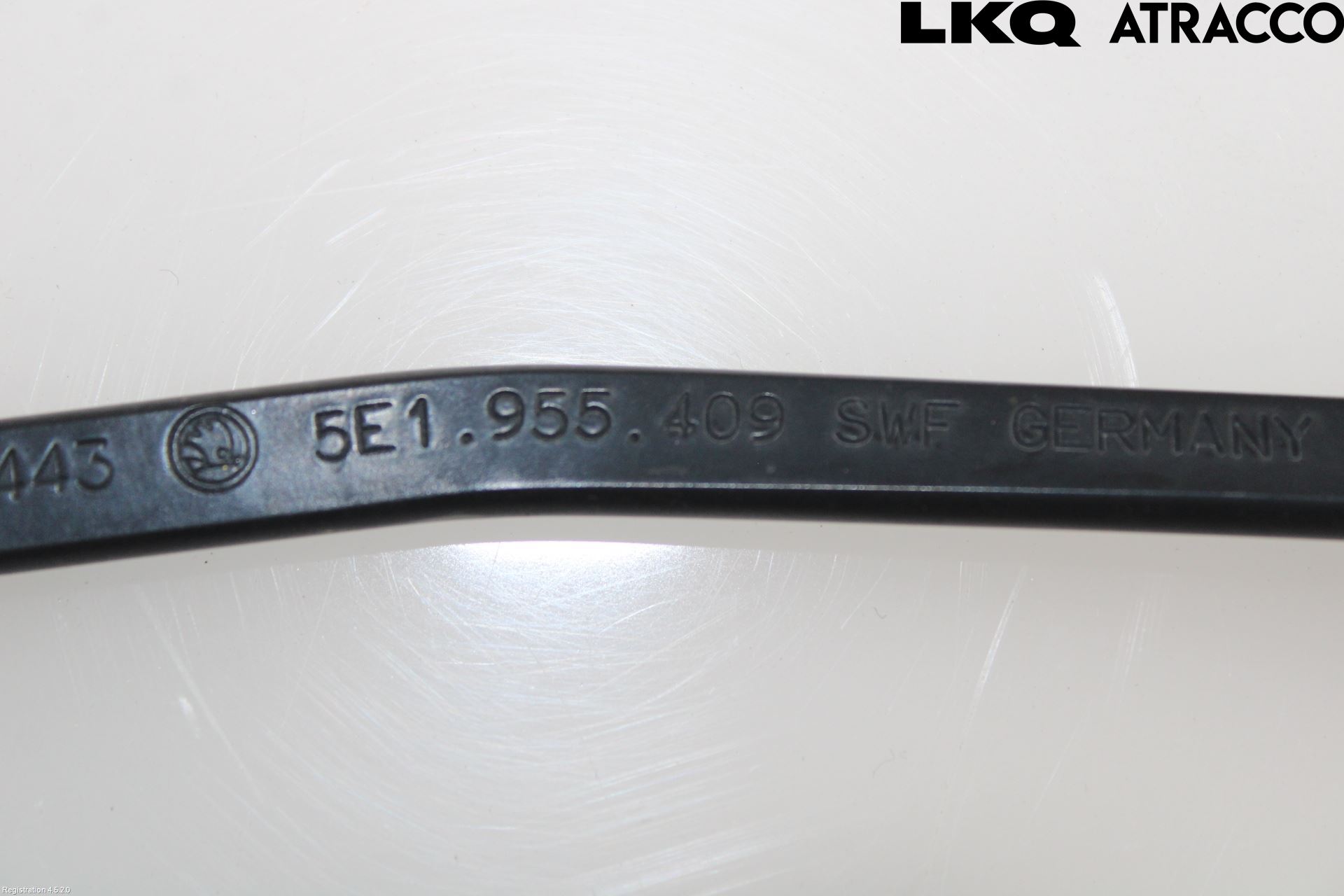 Skoda OCTAVIA (5E) 13-20 Viskerarm-Armer Frontrute