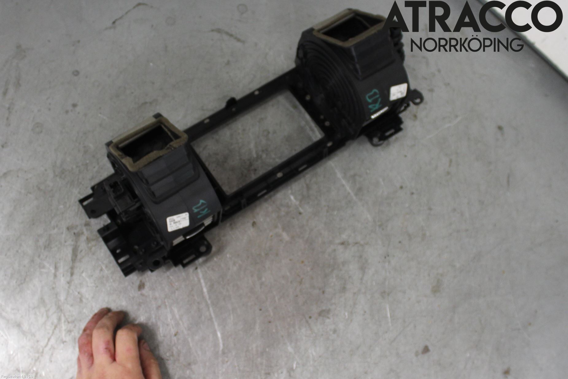 Jaguar XF 08-15 Dashbord Kanal - Dyse