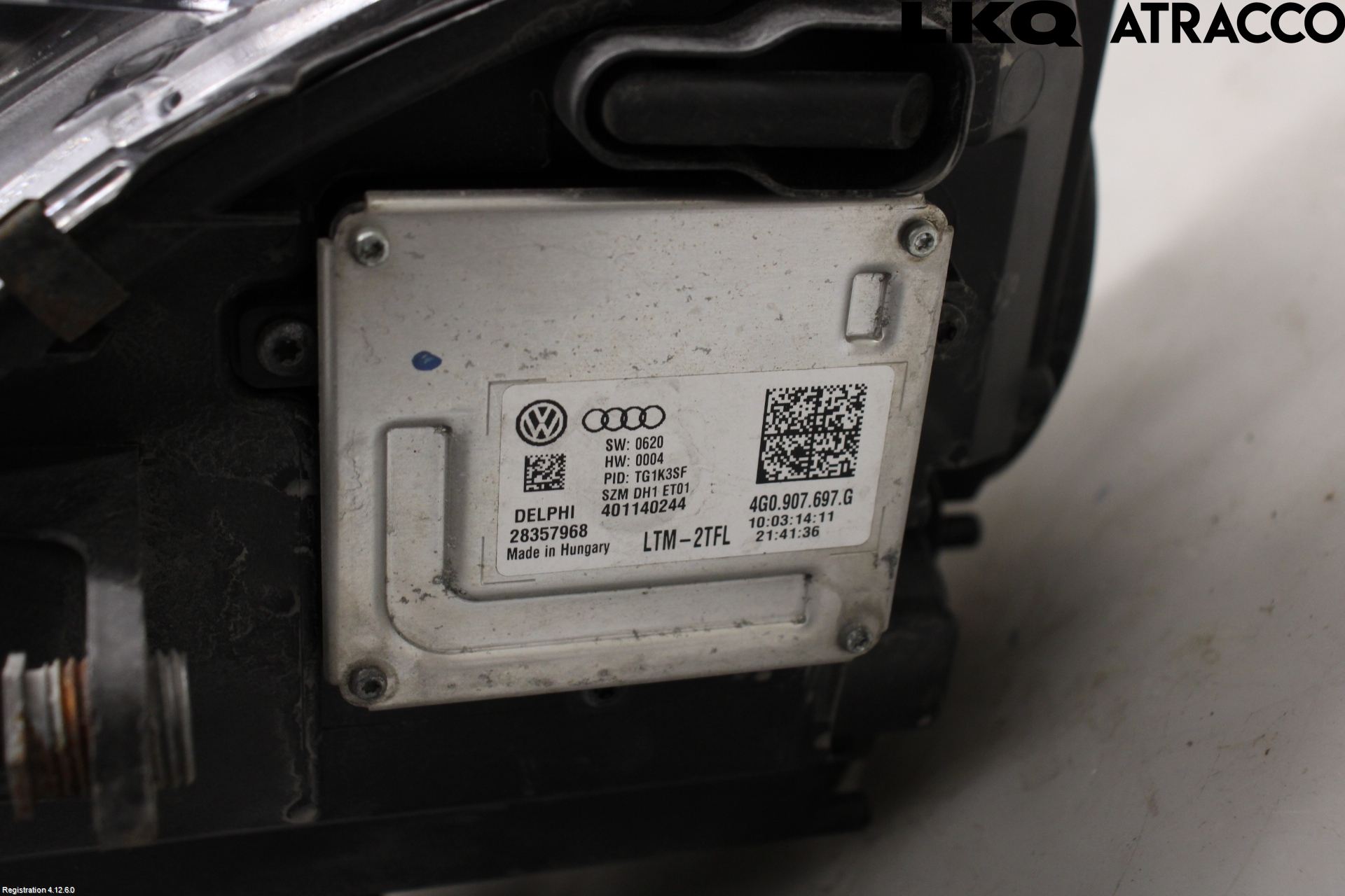 Volkswagen VW TRANSP/CARAVELLE (T5) 04-15 Frontlykt Venstre