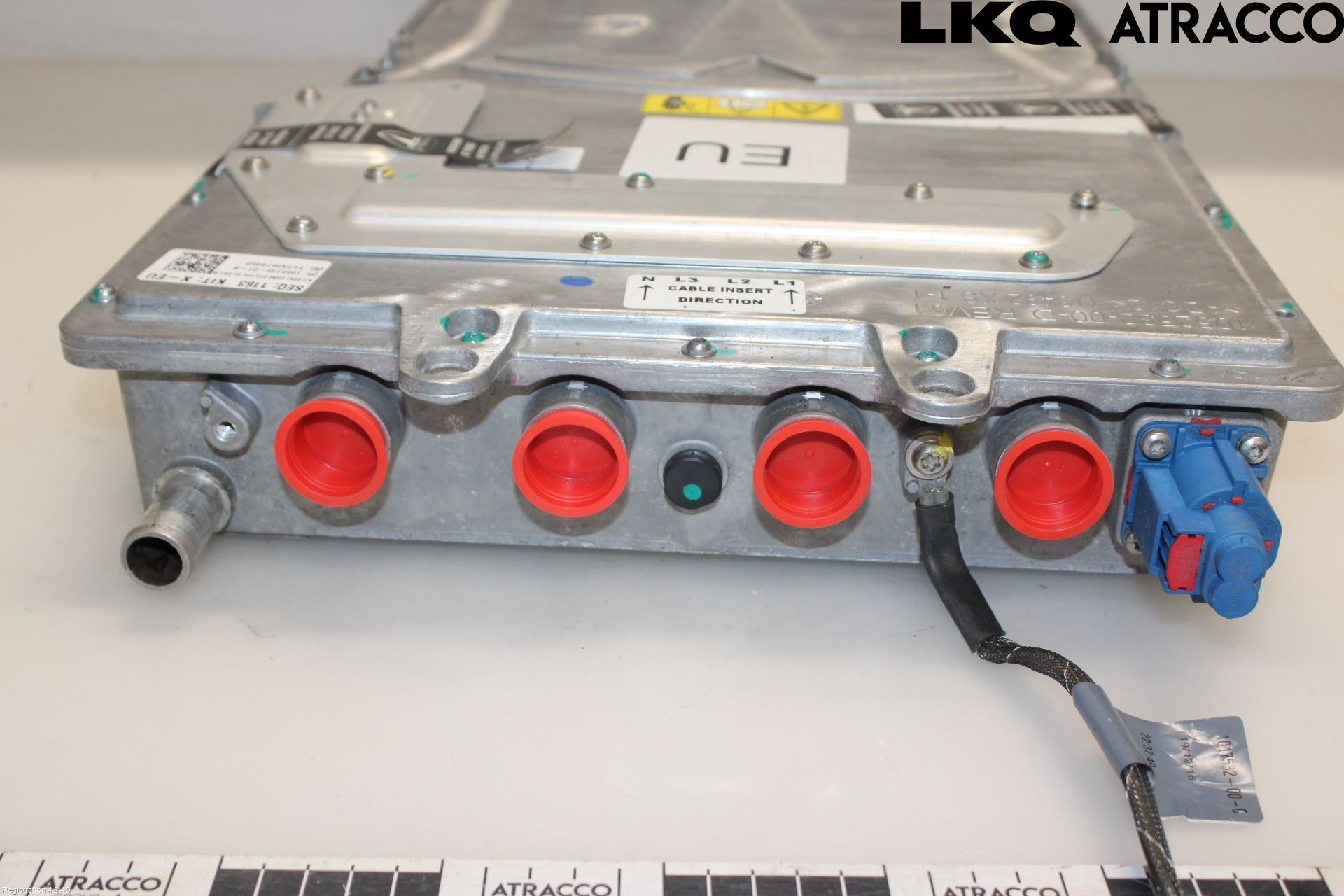 Tesla MODEL X 16- Batterilader Hybrid