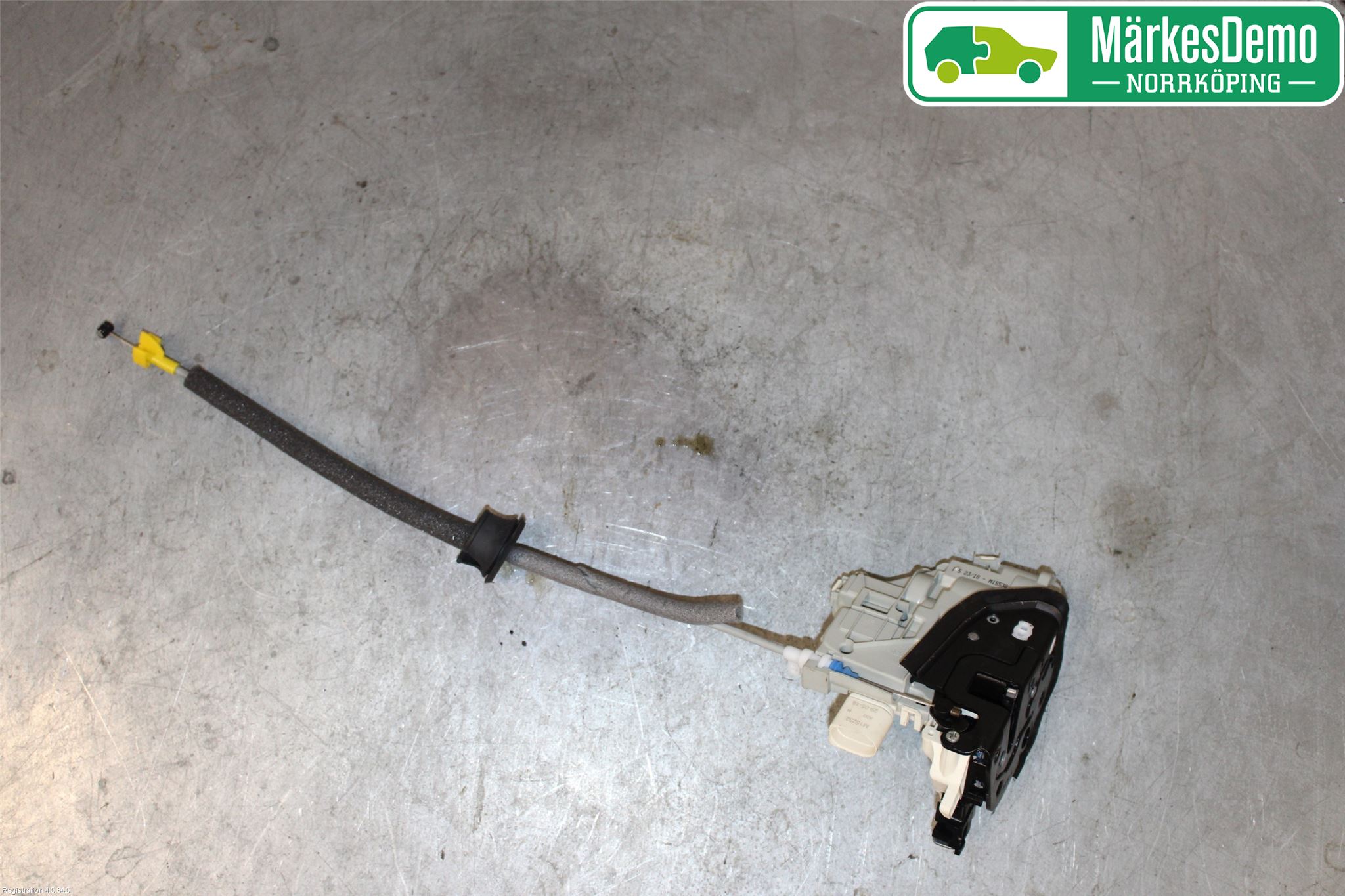 Audi A4/S4 B9 16-19 Dørlås - Låsekasse