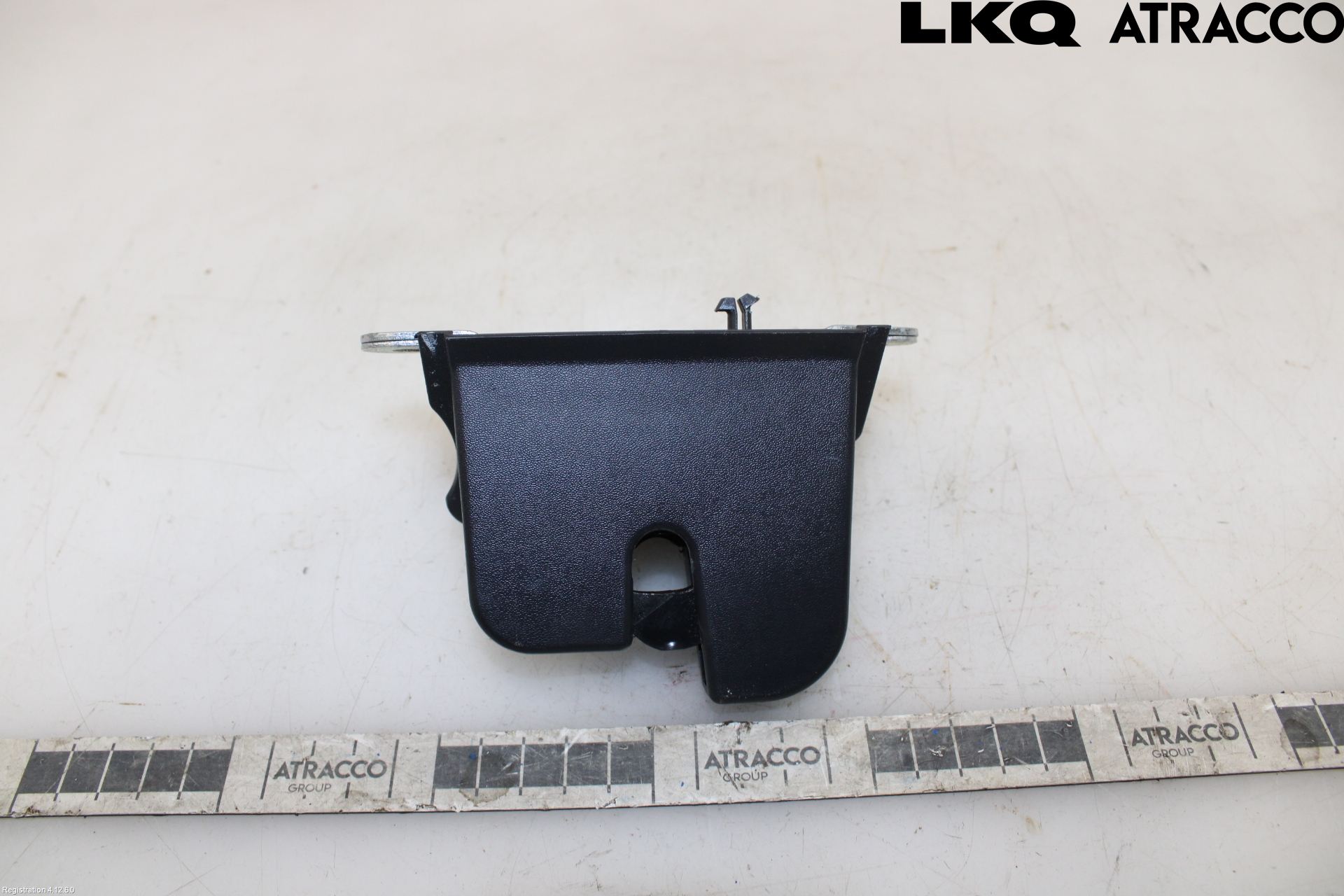 Volkswagen VW GOLF / E-GOLF VIII 20- Bakluke-Lokk Låsekasse
