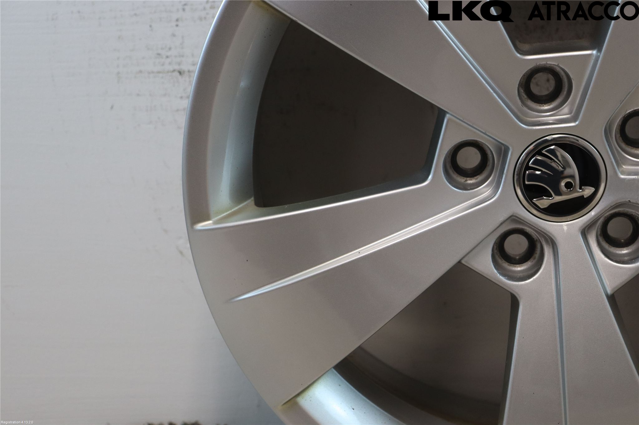 Skoda SUPERB 16-24 Felg Aluminium
