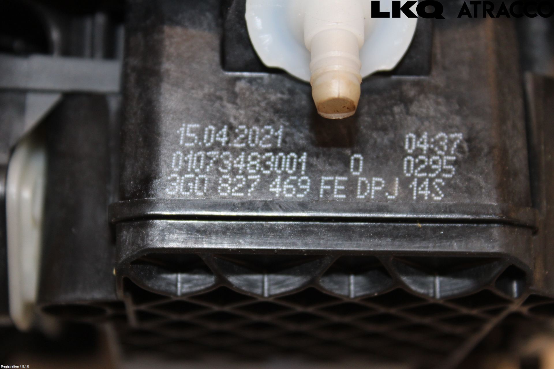 Volkswagen VW PASSAT 20-24 Bakluke Handtak Ytre