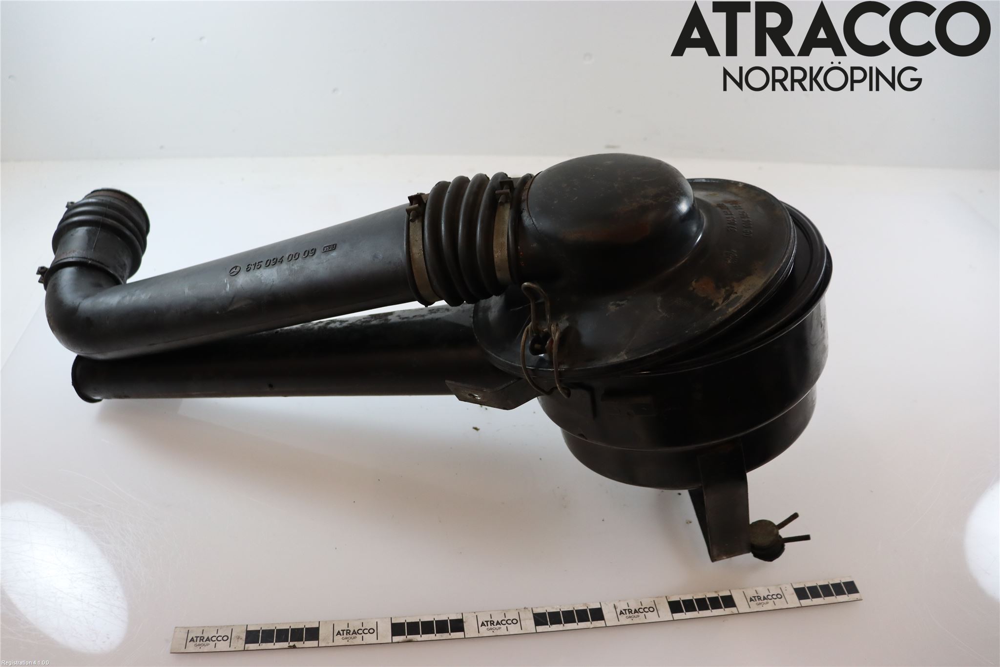 Mercedes-Benz MB COMPAKT  (W115) 68-76 Luftfilter Boks