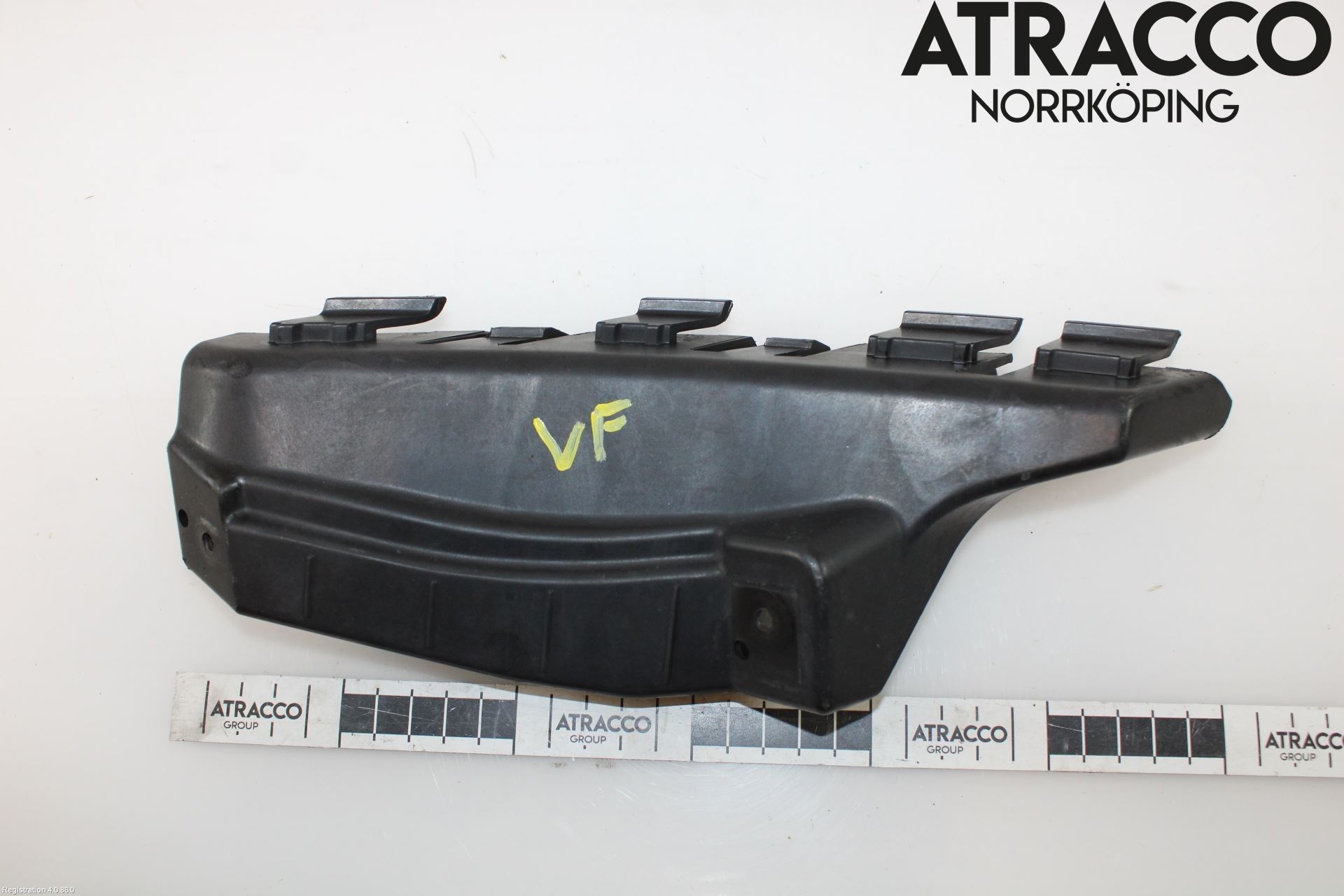 Hyundai i20 PB 09-14 Støtfangerfeste Foran Venstre
