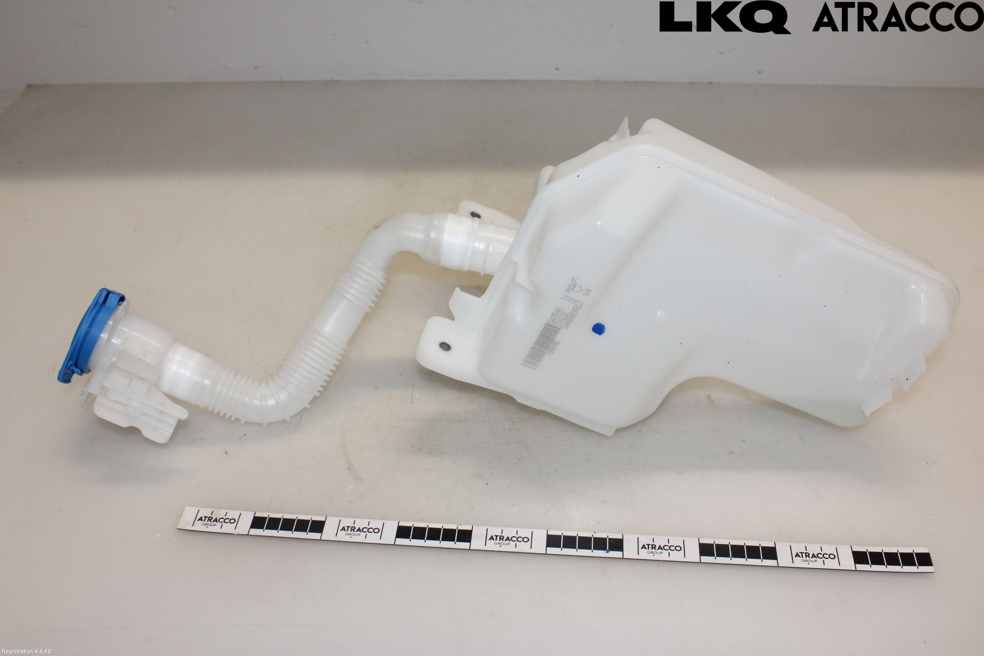 Volkswagen VW GOLF / E-GOLF VIII 20- Spylerbeholder Frontrute-Lykte