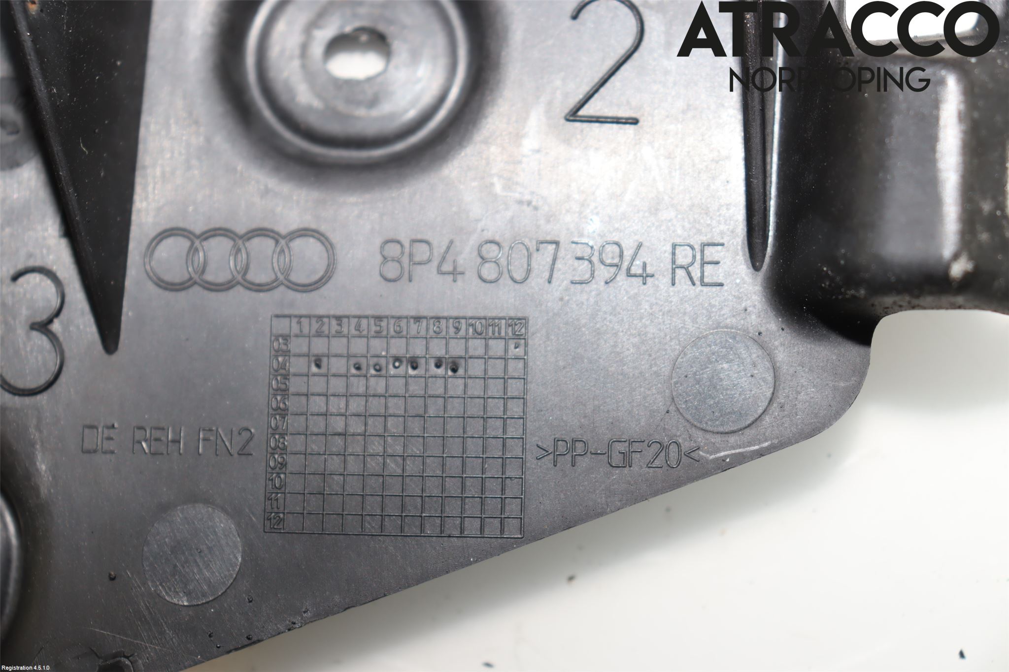 Audi A3/S3 05-13 Støtfangerfeste Bak Høyre