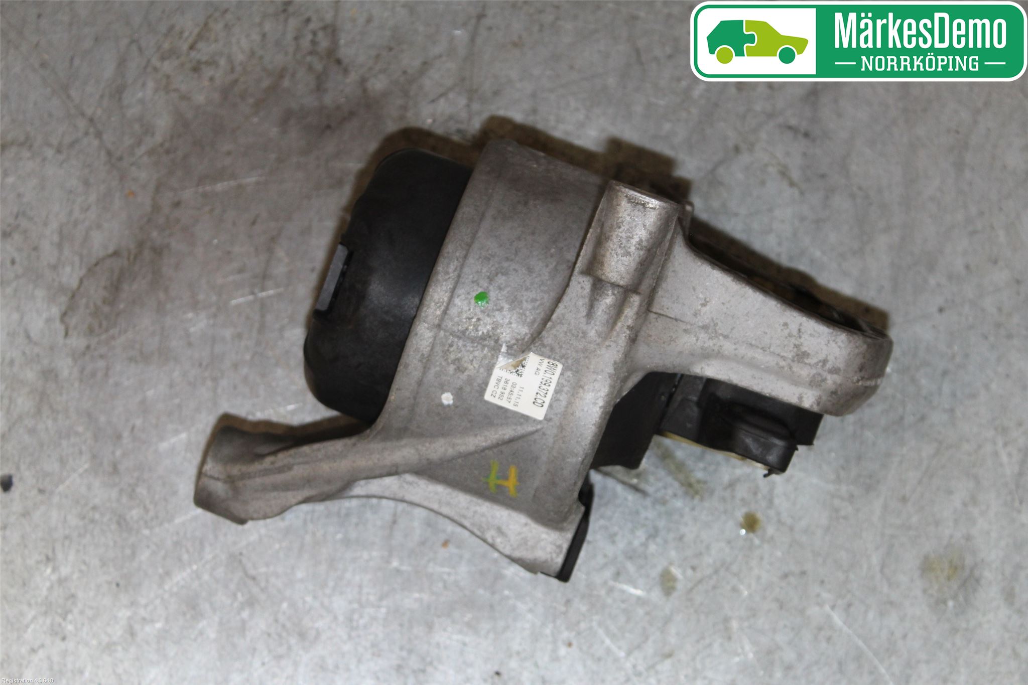 Audi A4/S4 B9 16-19 Motor Feste Gummi