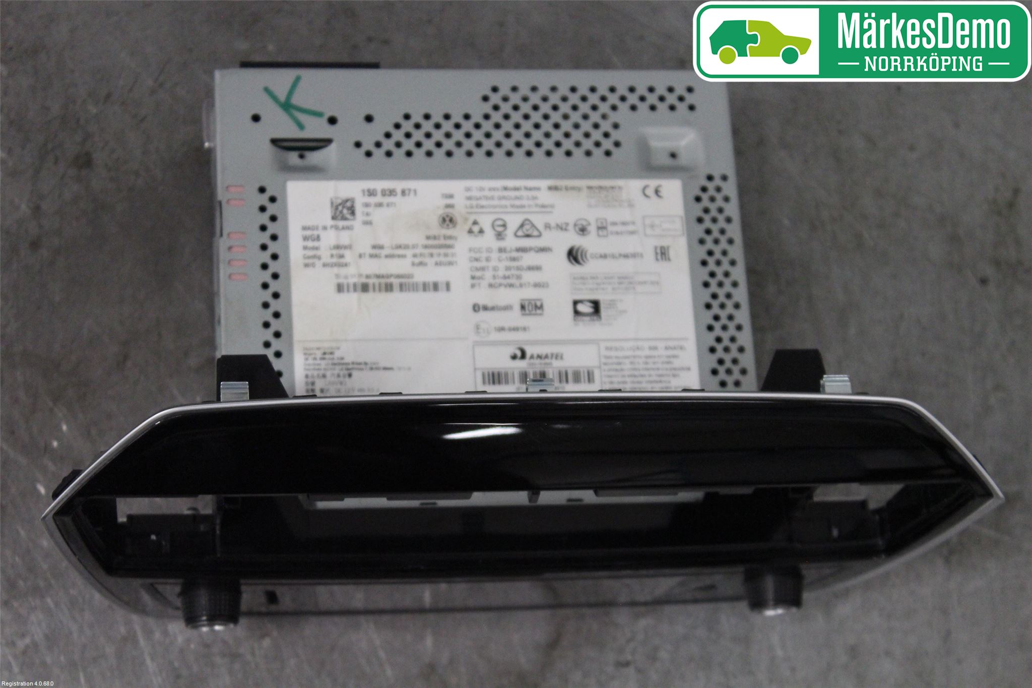 Volkswagen VW UP! / E-UP! Stereo Radio Med Cd