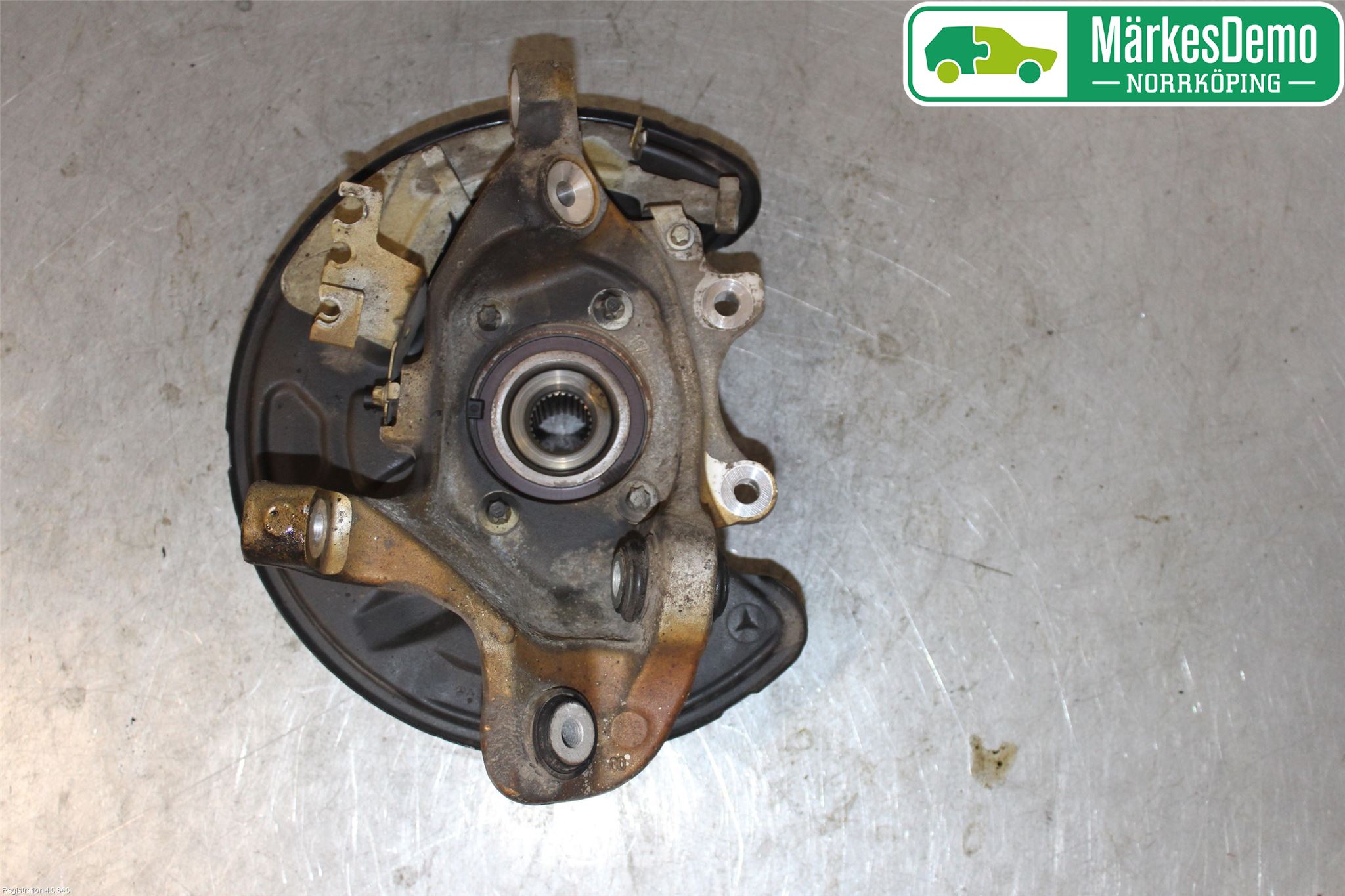 Mercedes-Benz MB E-KLASS (W213) 16-23 Spindel Hb