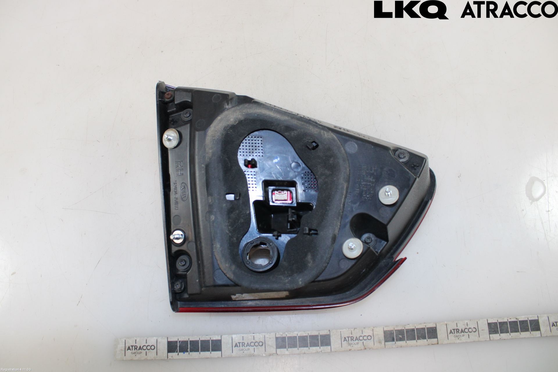Kia CARENS III 13-19 Baklykt Høyre  På Luke(Indre)
