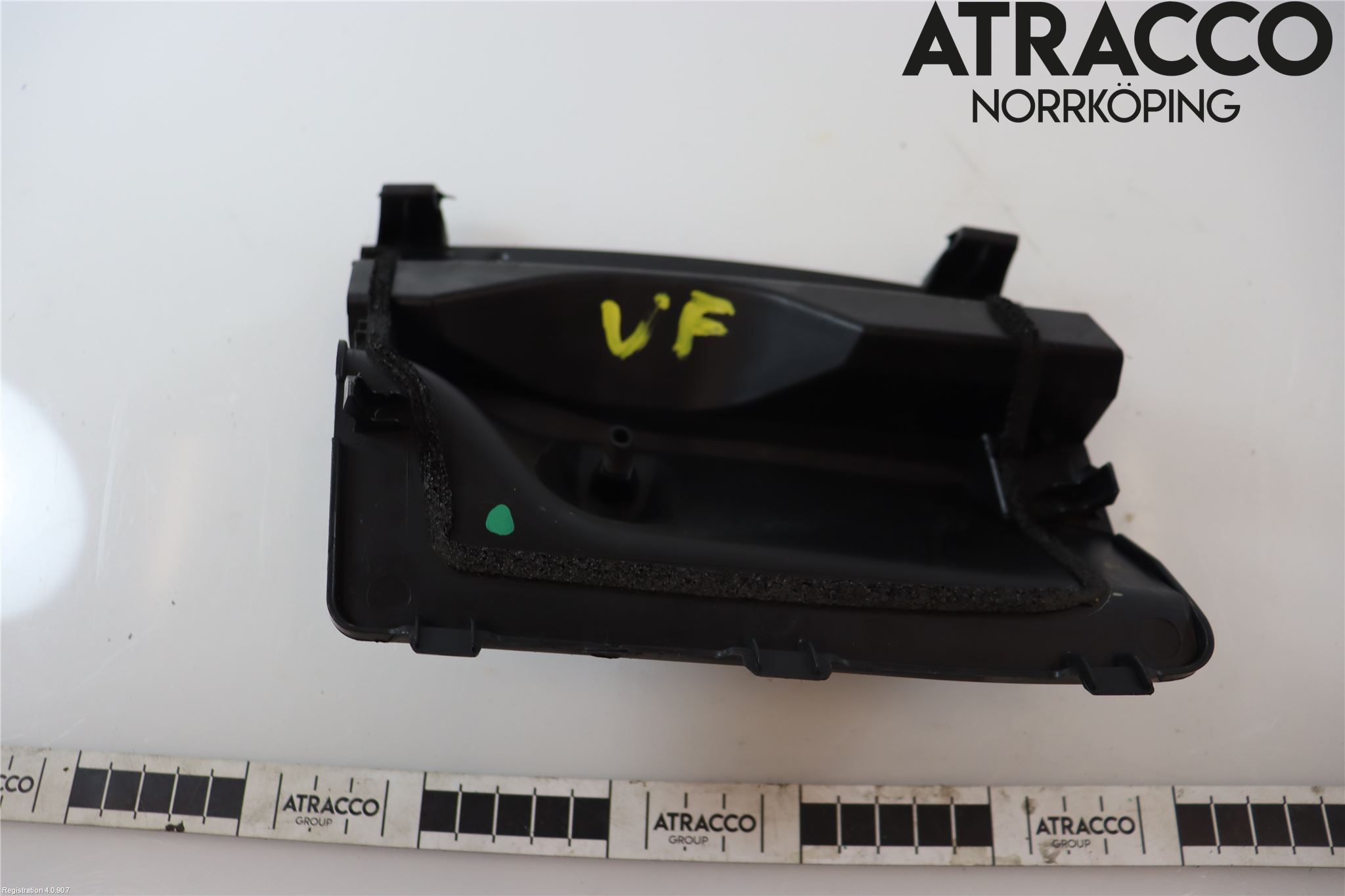Peugeot 108 15-22 Visker Deksel-Grill-Under Frr
