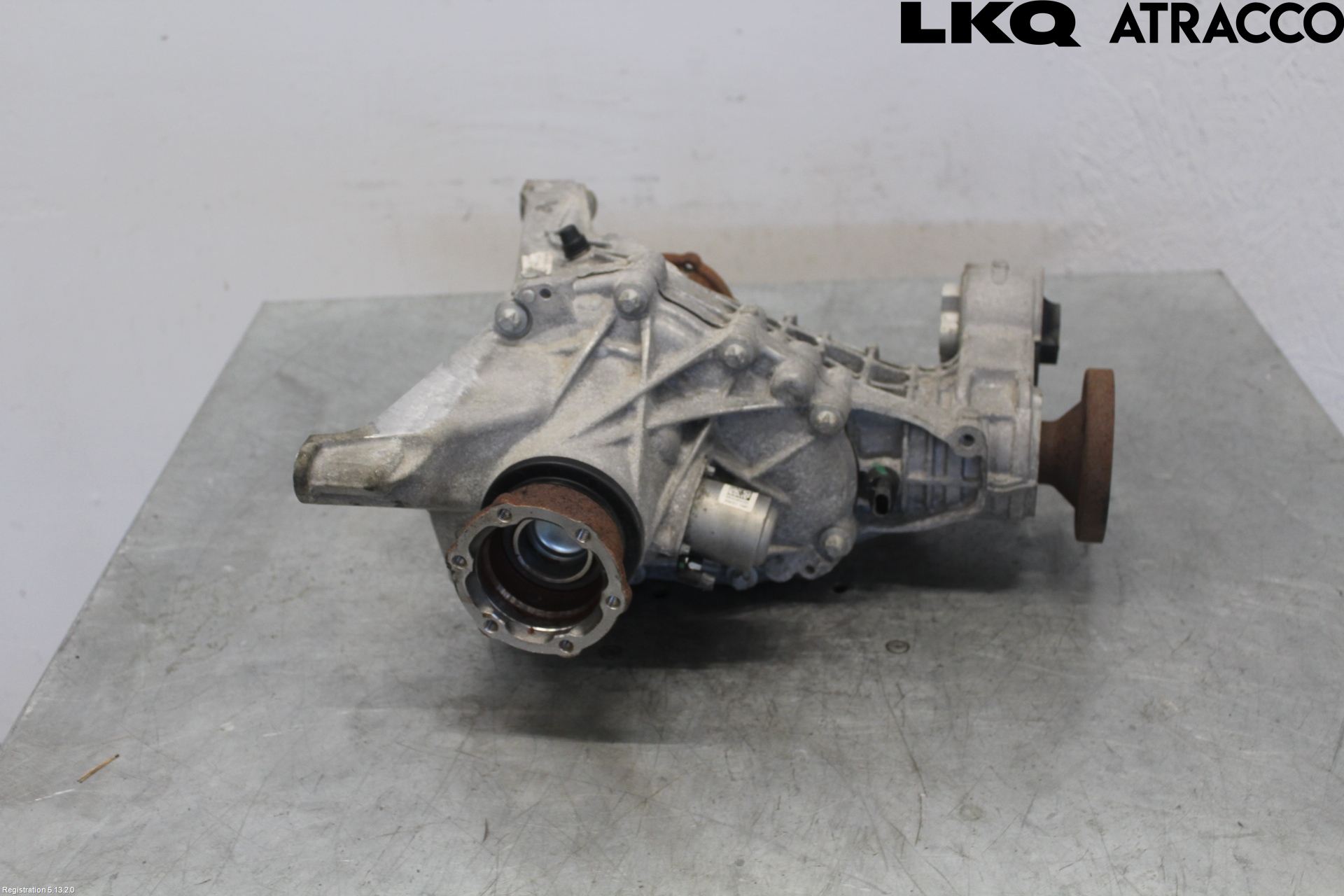 Audi Q5/SQ5 17- Bakaksel Kardang Bak -Diff