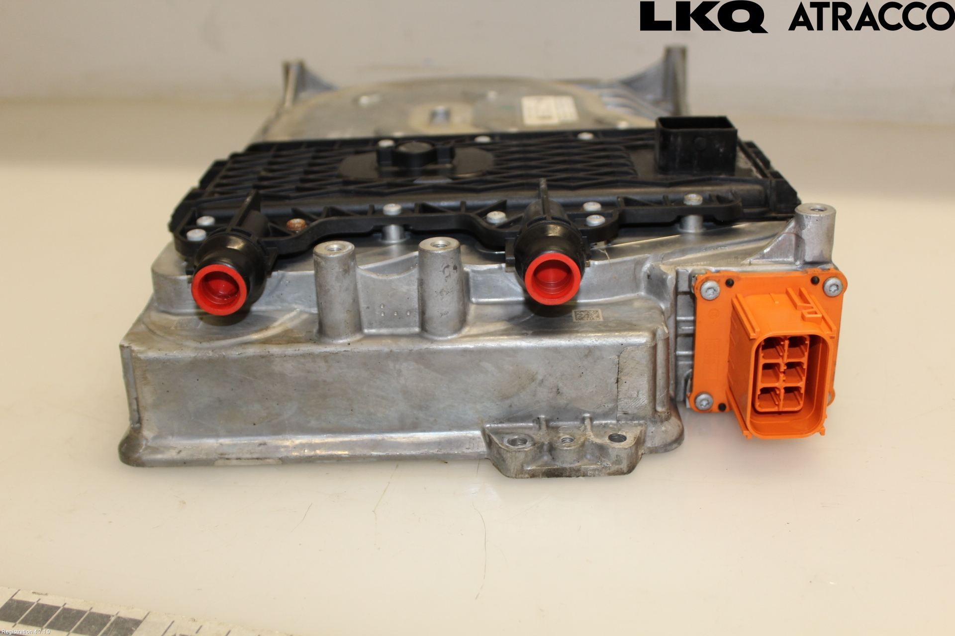 Audi Q4 E-TRON FZ 22- Batterilader Hybrid