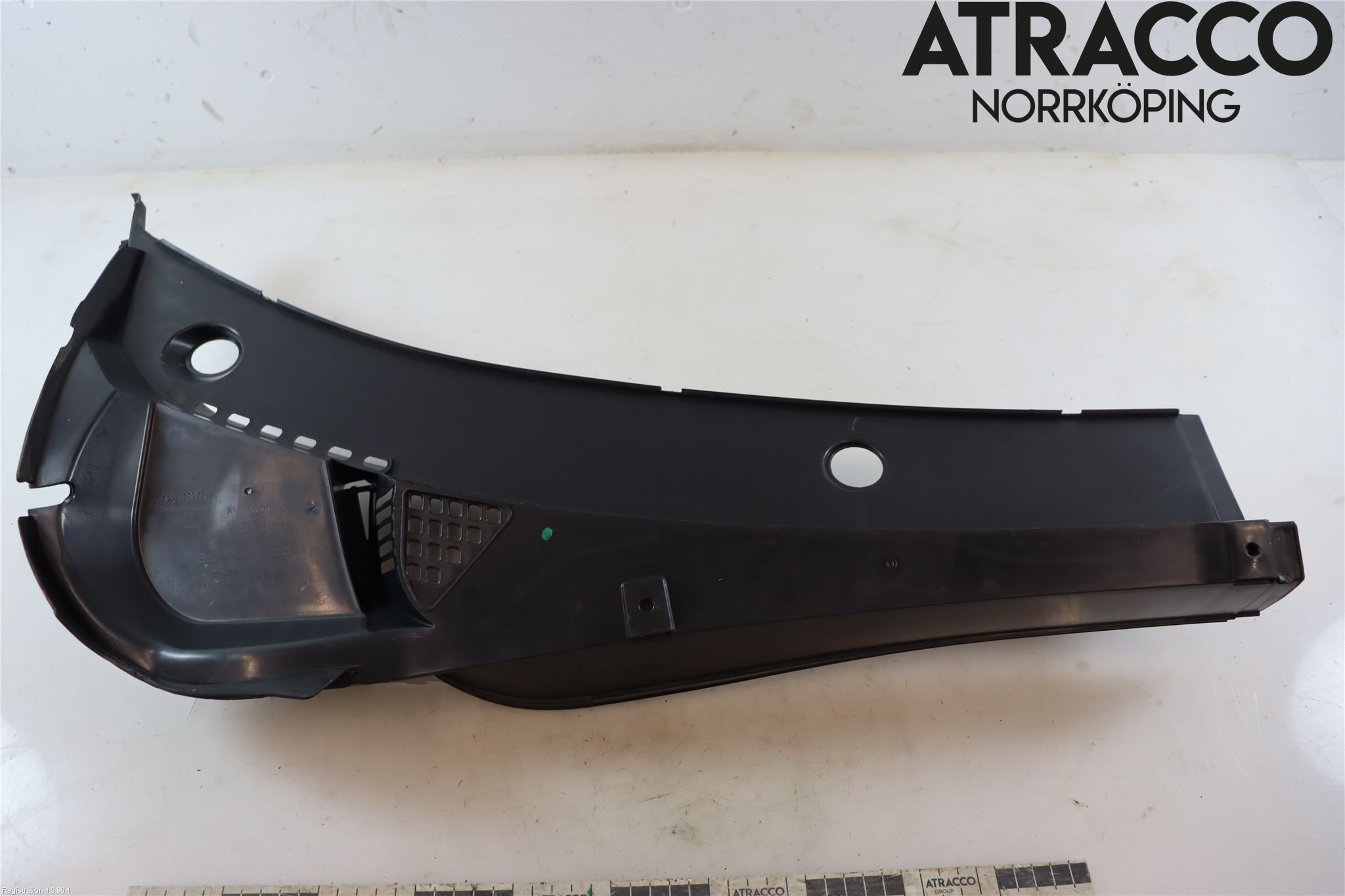 Volkswagen VW T-CROSS 19- Visker Deksel-Grill-Under Frr