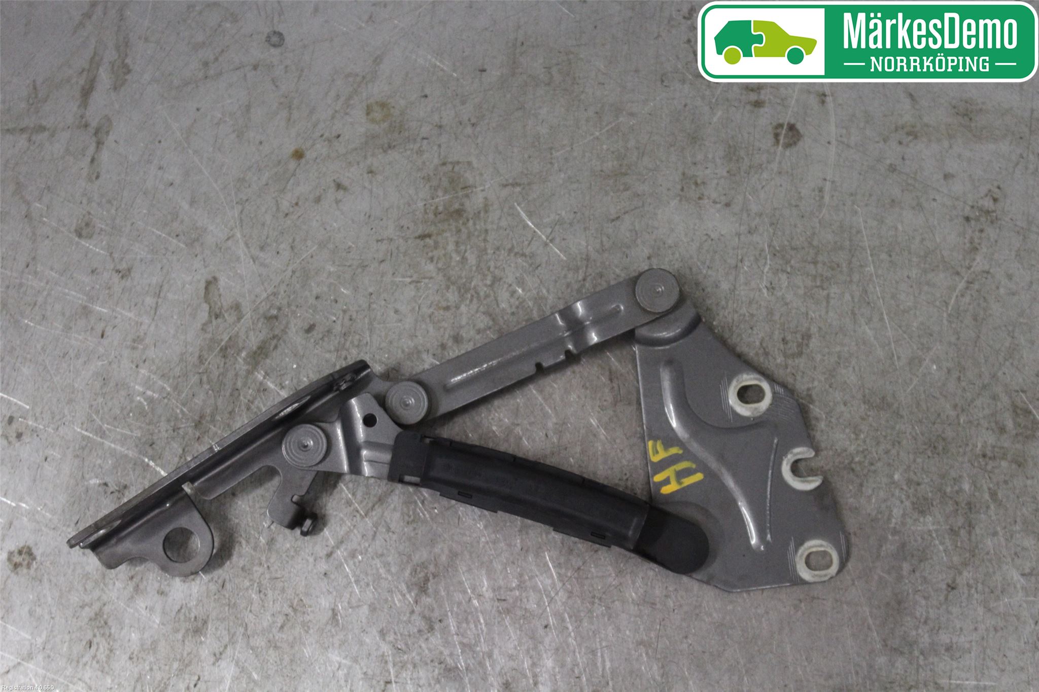 Volkswagen VW GOLF PLUS/CROSS GOLF 04-14 Panser Hengsel - Hengsler