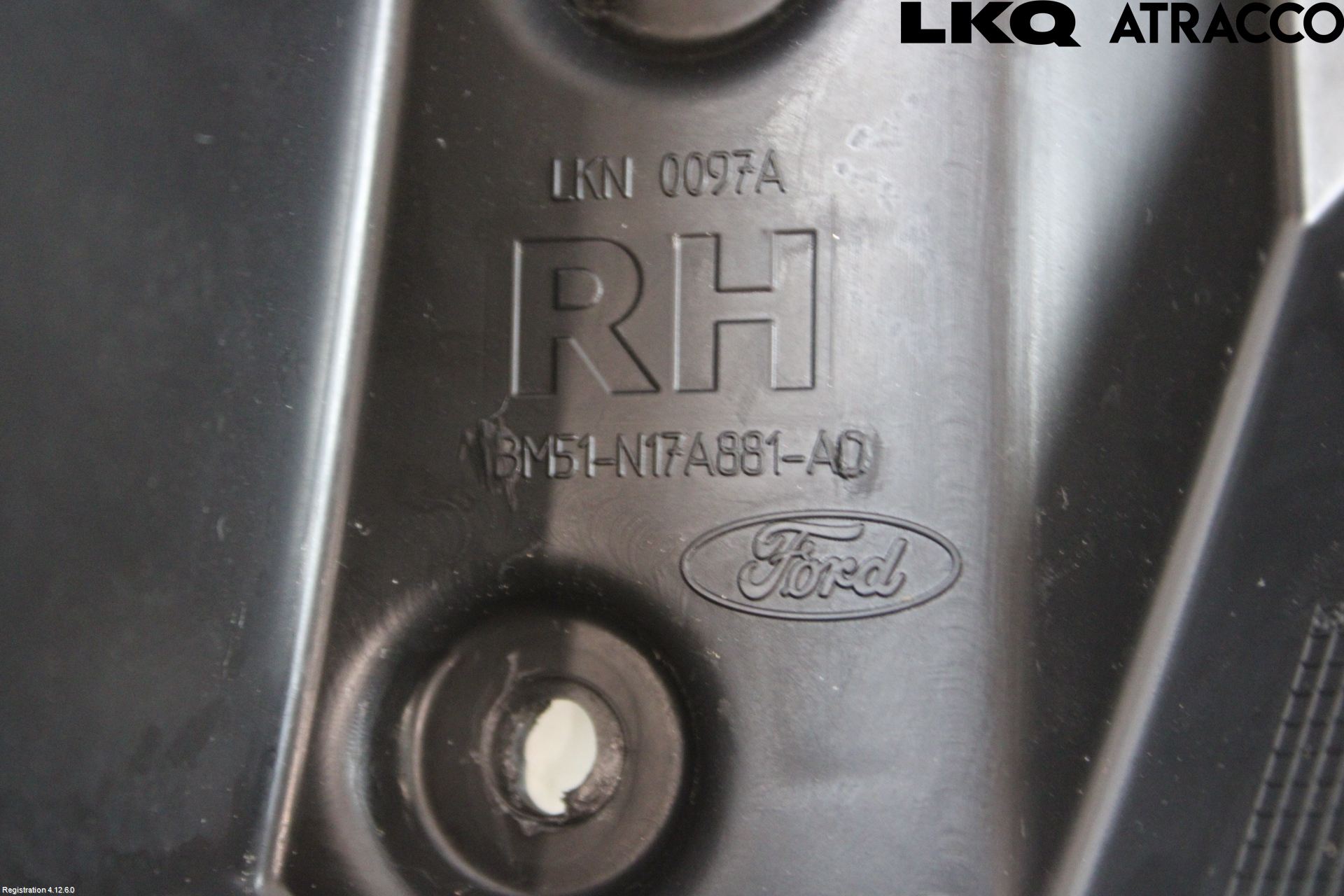 Ford FOCUS 11-14 Støtfangerfeste Bak Høyre