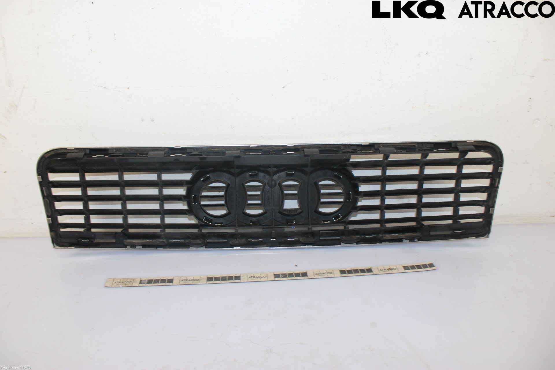 Audi A4/S4 01-05 Grill Komplett