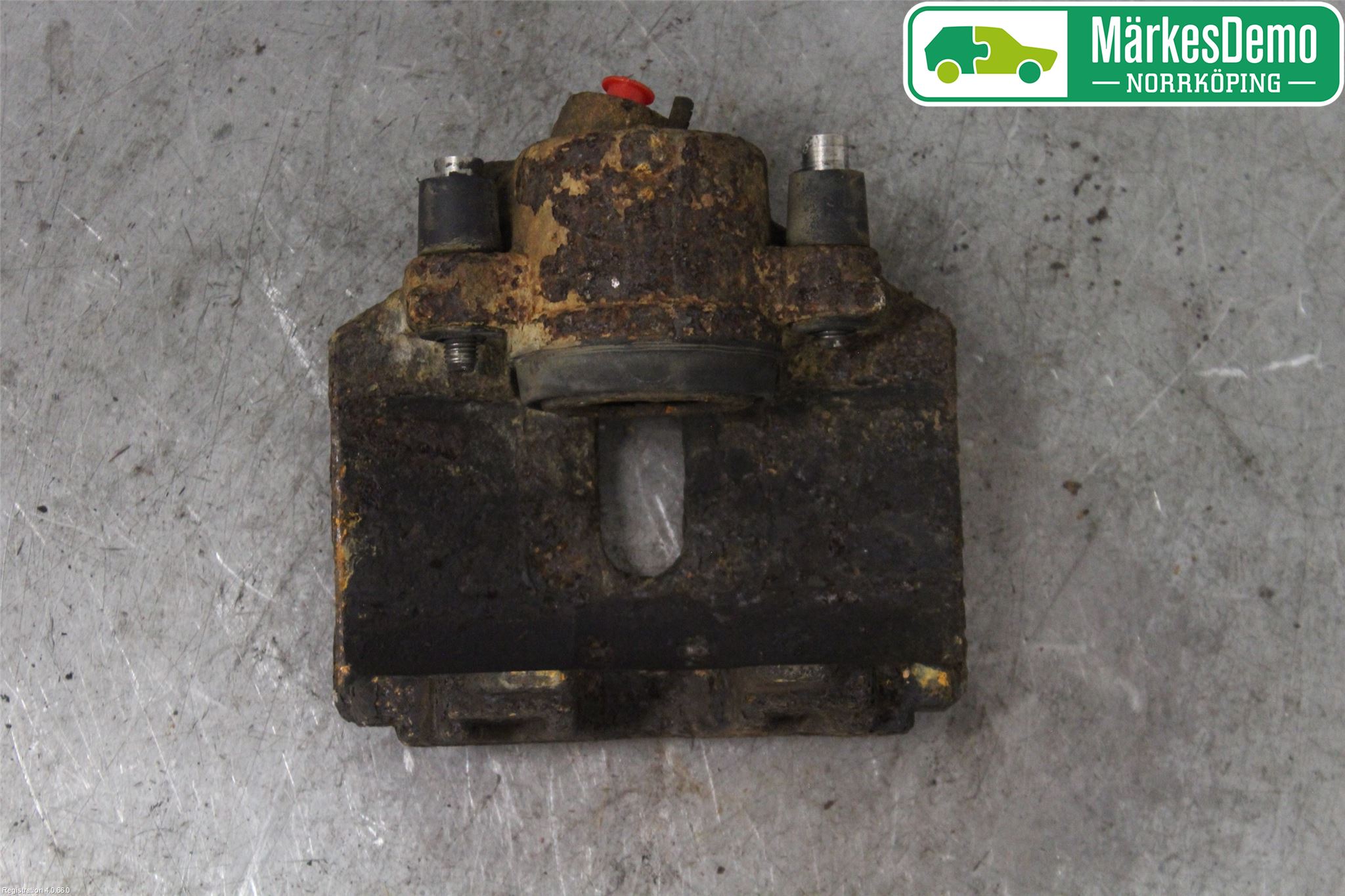Volkswagen VW CADDY      04-10 Bremsecaliper Foran Venstre