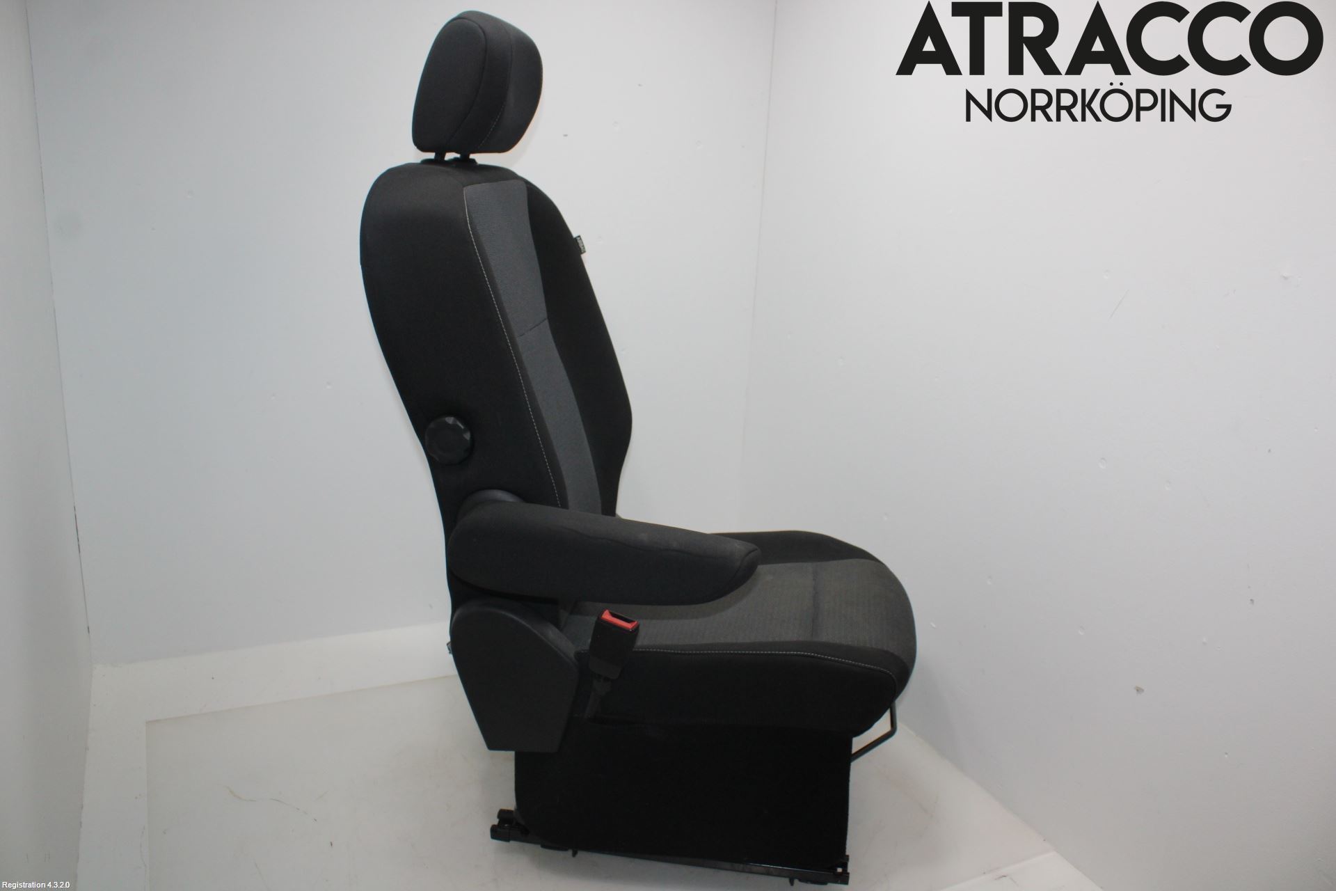 Toyota PROACE II 16- Innr Sete Foran Venstre