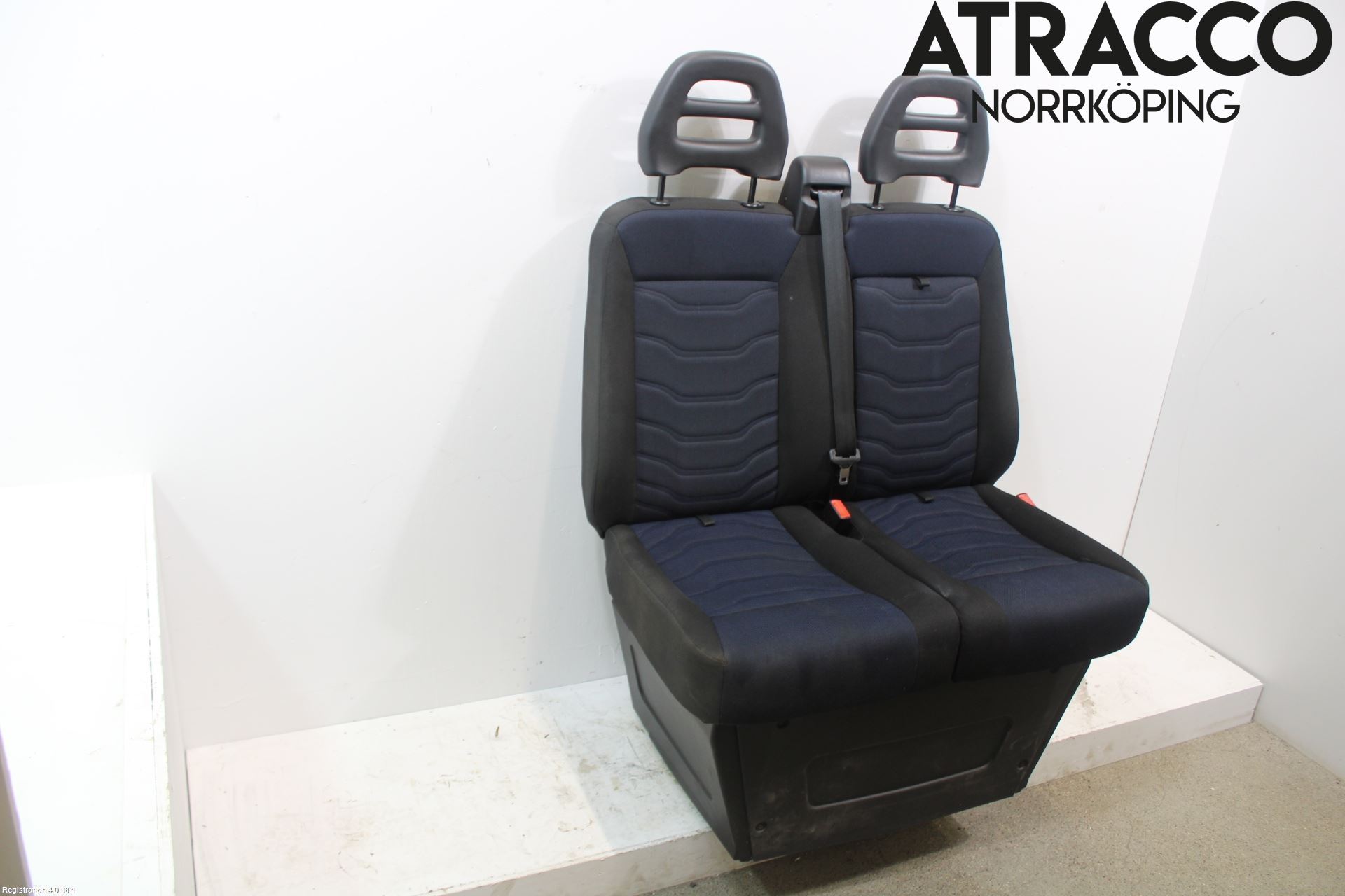 Iveco DAILY 14->> Innr Sete Foran Høyre