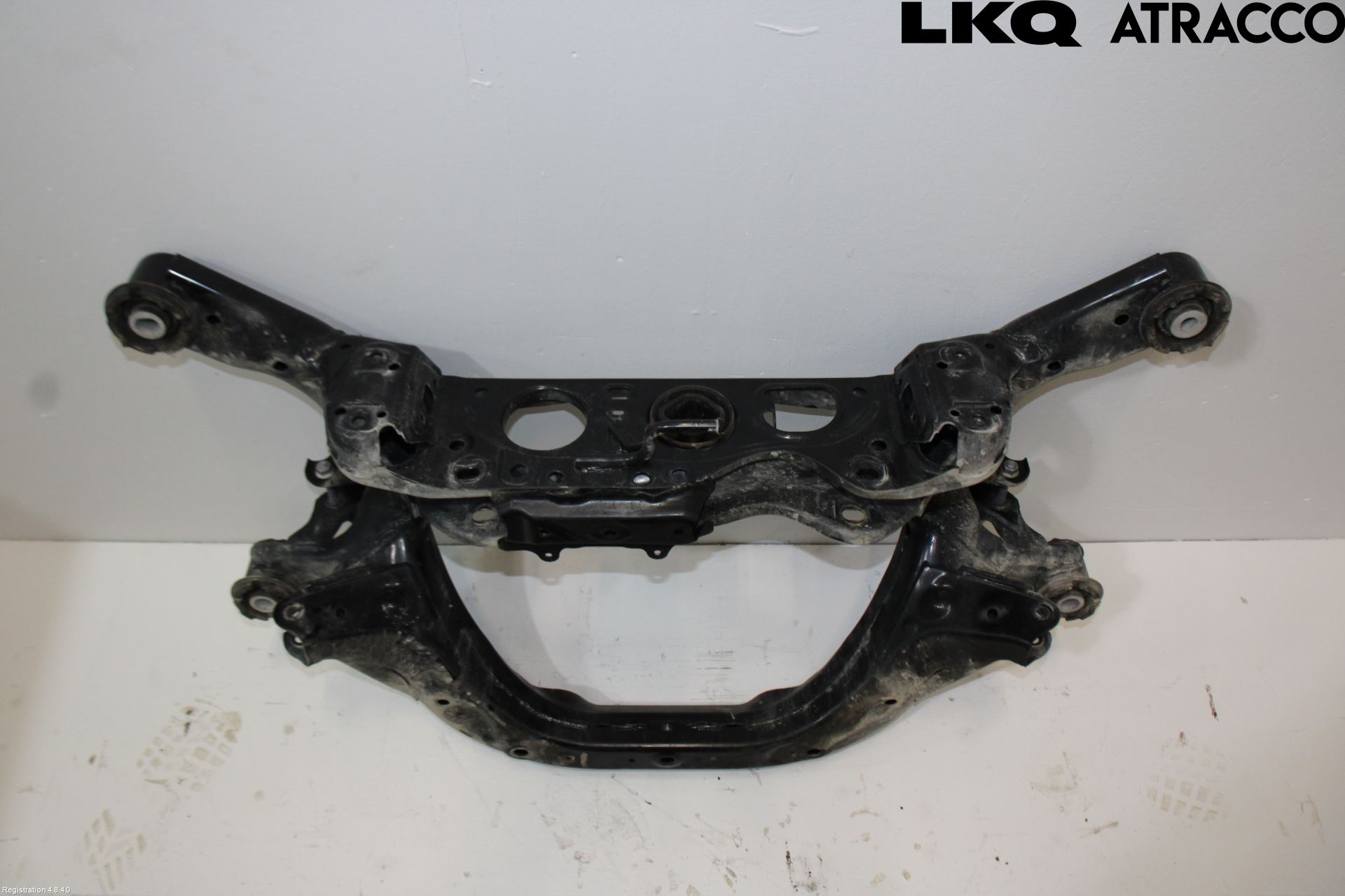 Toyota RAV4 19- Bakaksel Feste Travers-Ramme
