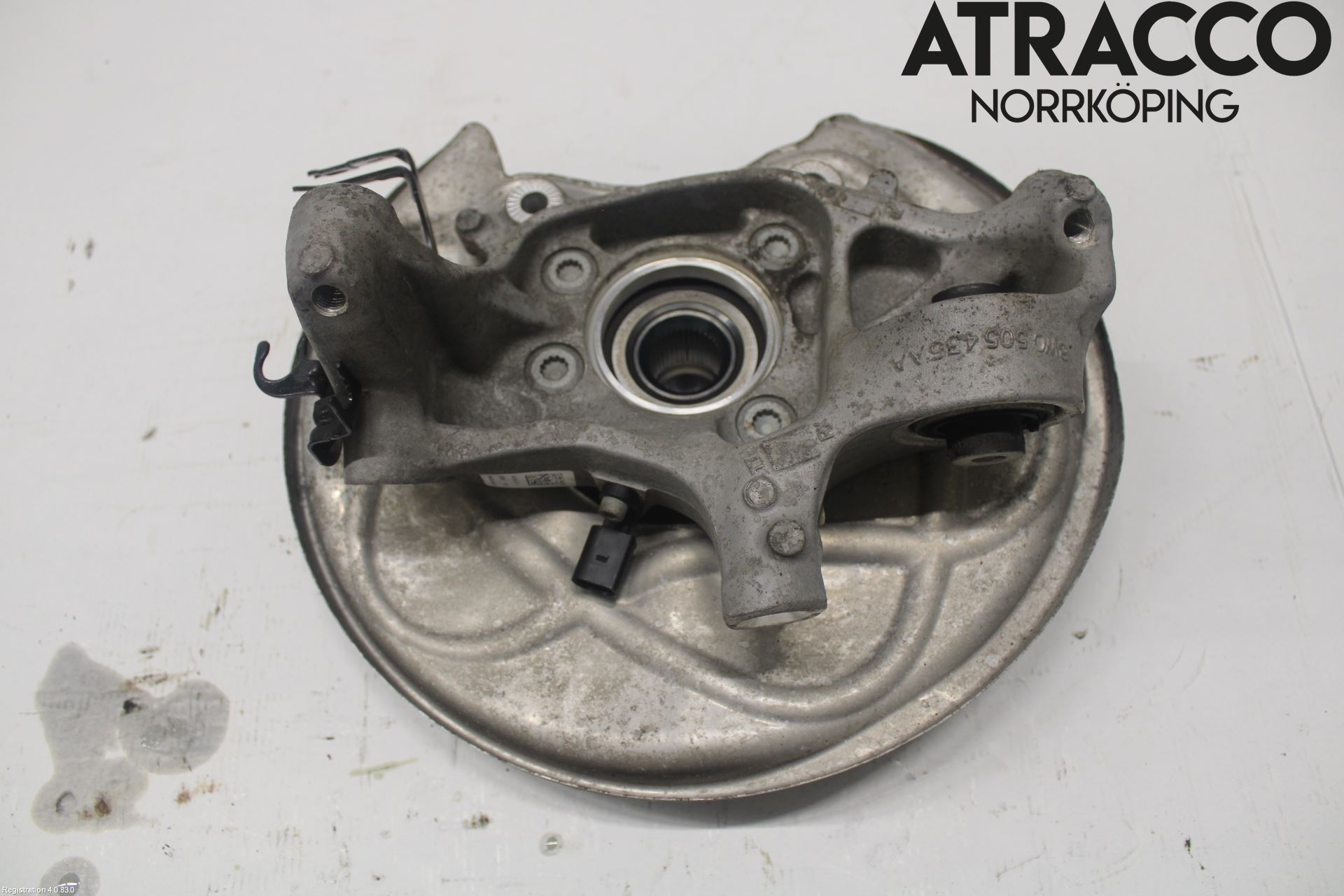 Audi A4/S4 B9 16-19 Spindel Vb