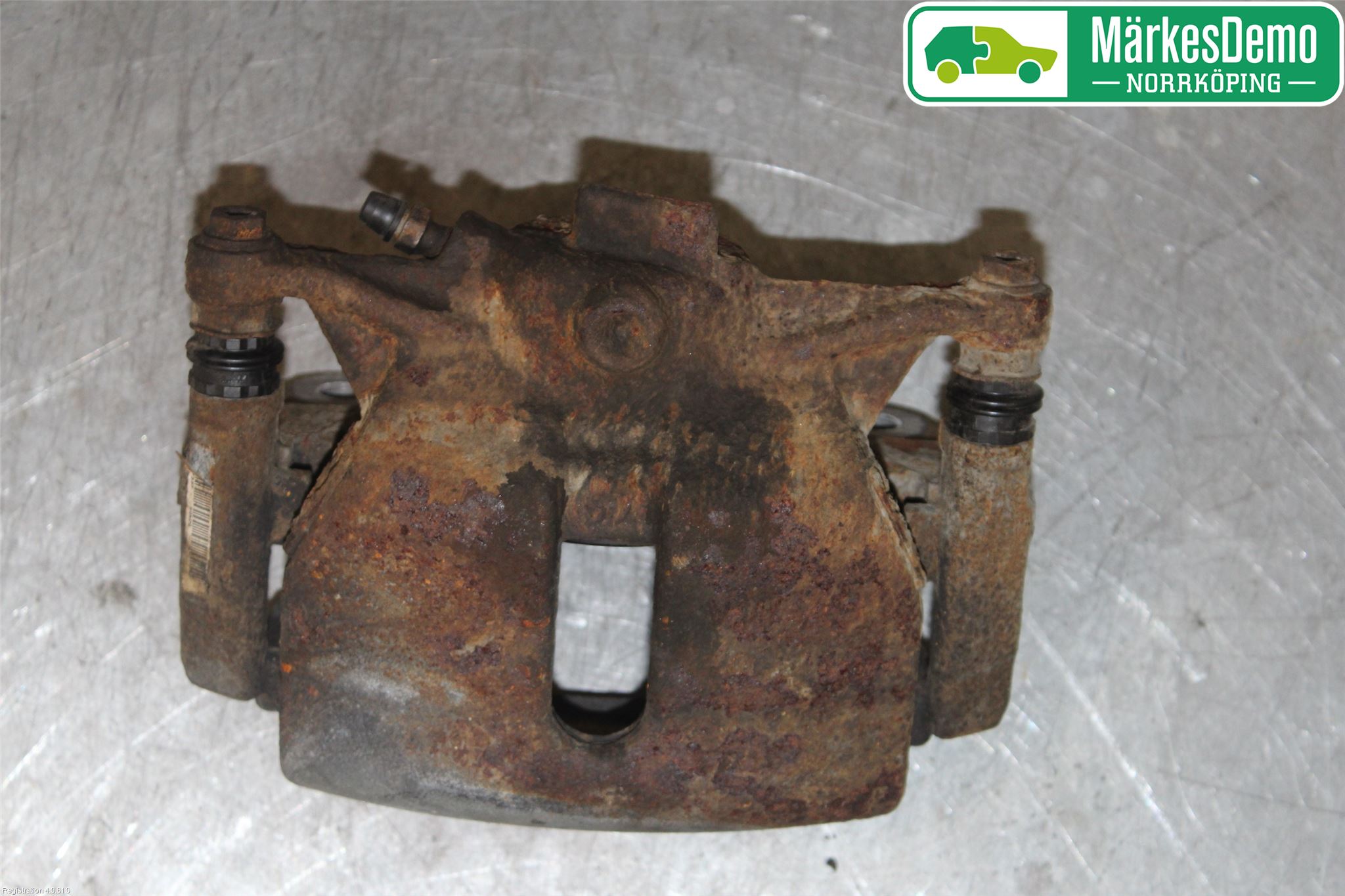 Volkswagen VW PASSAT 15-19 Bremsecaliper Foran Høyre