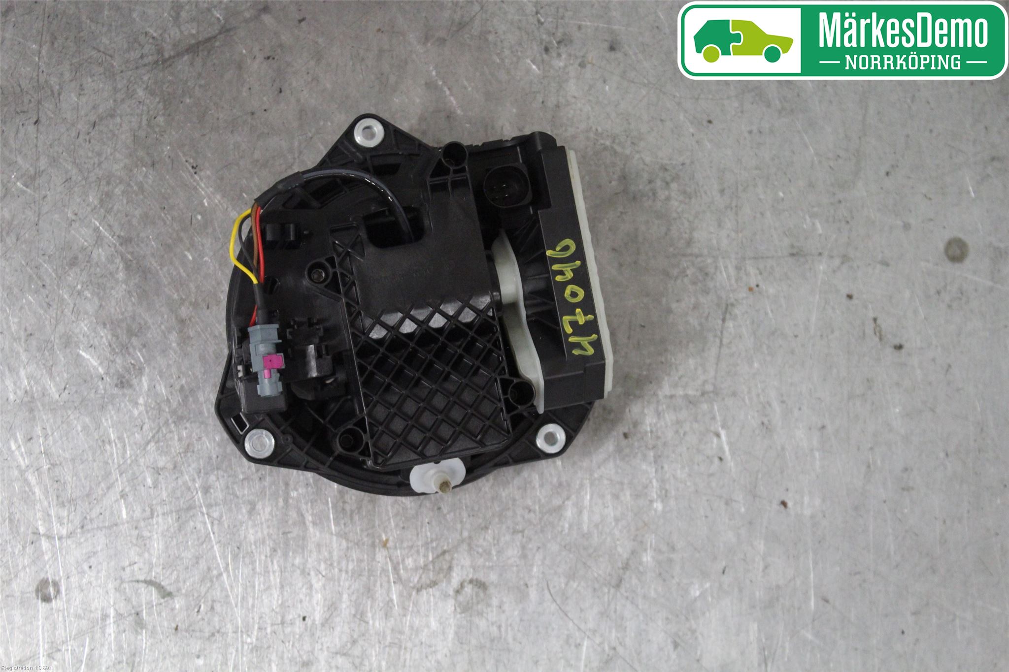 Volkswagen VW GOLF / E-GOLF VII 13-20 Bakluke Handtak Ytre
