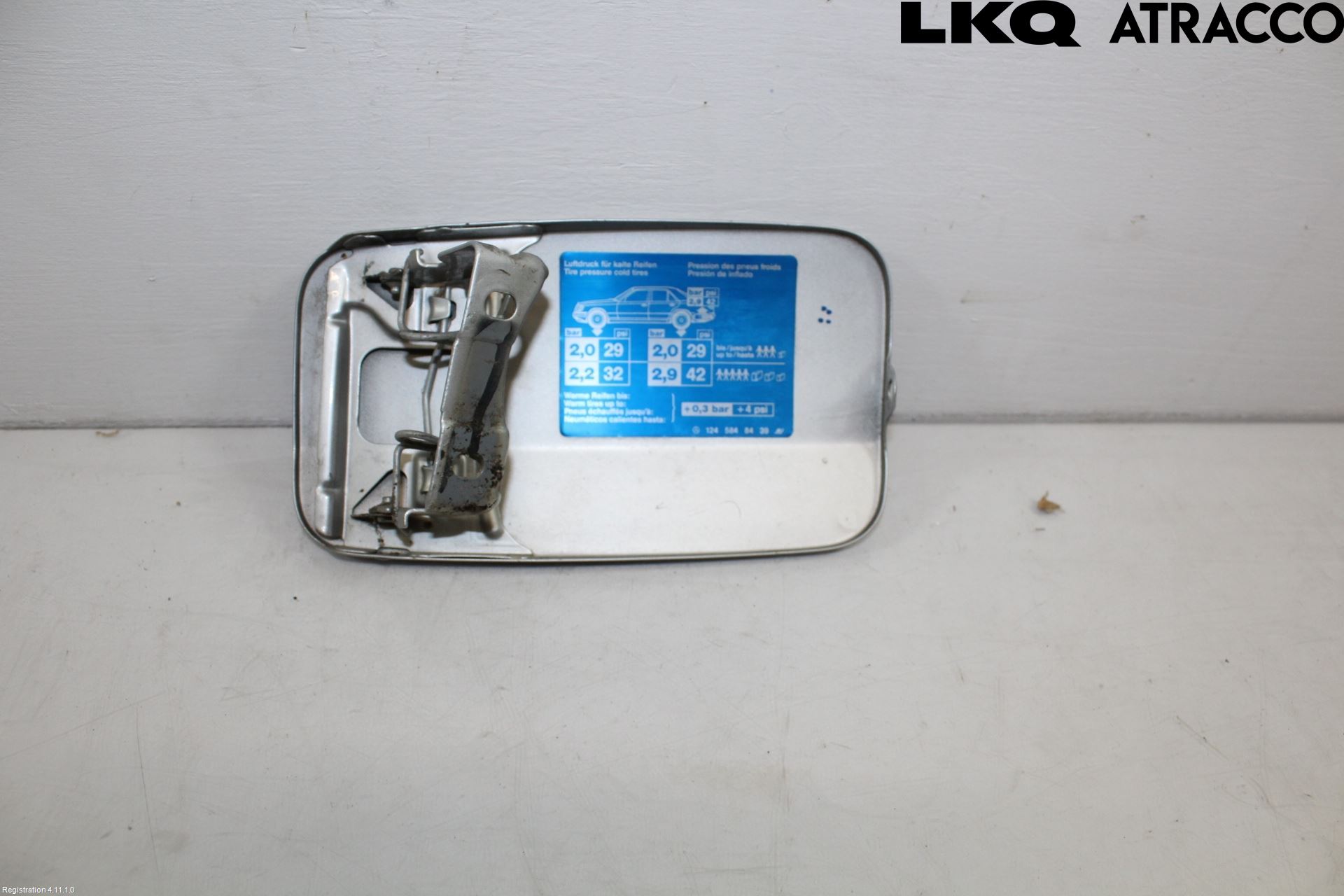 Mercedes-Benz MB 200-500  (W124) 86-96 Drivstoff Tankluke