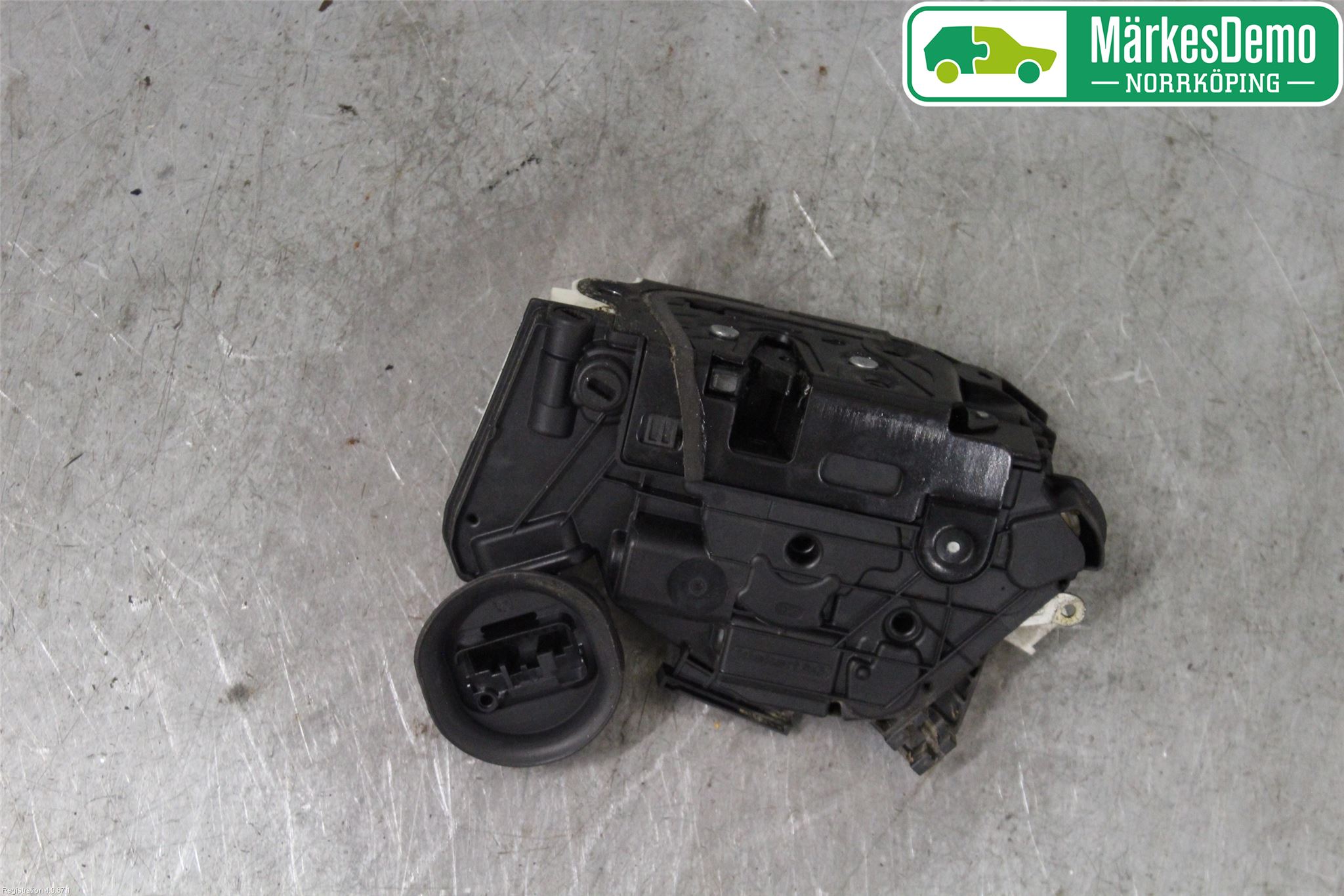 Volkswagen VW GOLF VI 09-13 Dørlås - Låsekasse