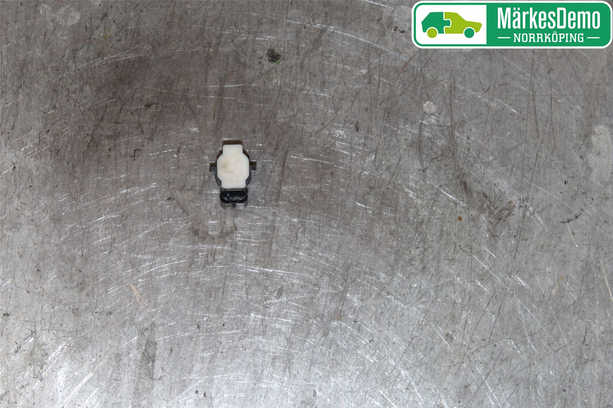 Volkswagen VW TIGUAN 16-24 Sensor Parkering Front