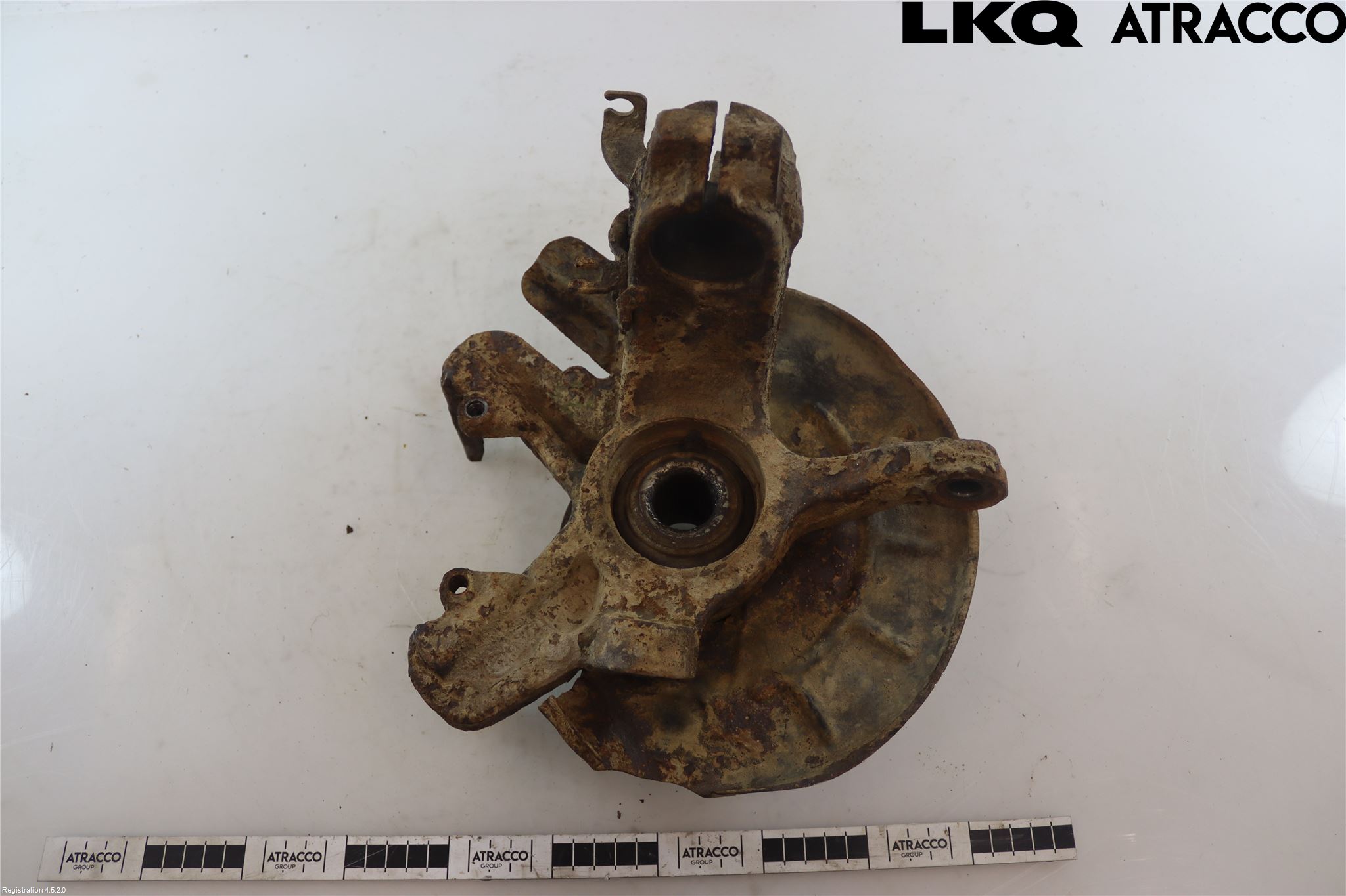 Volkswagen VW POLO 02-05 Spindel Hf