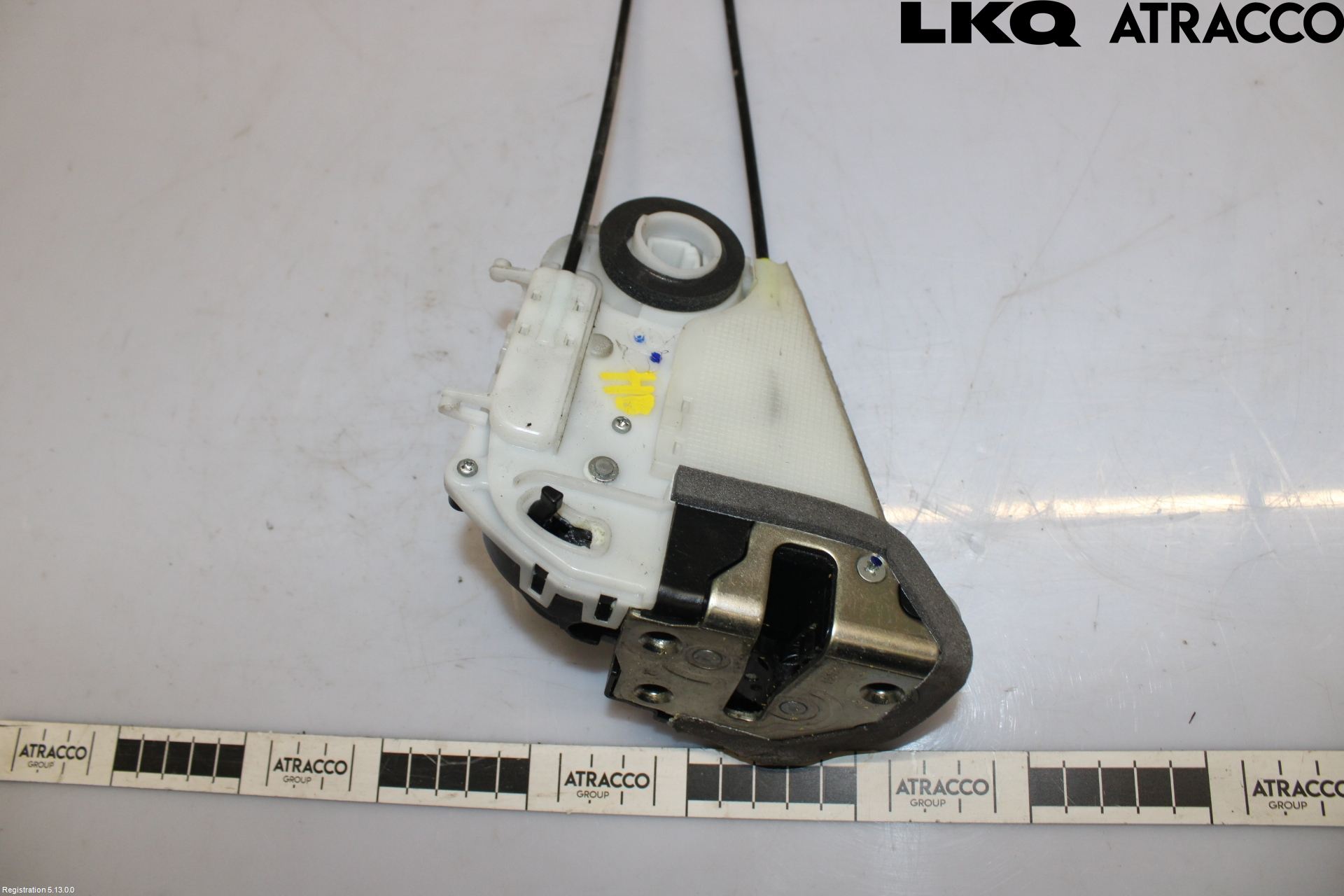 Toyota YARIS XP130 12-14 Dørlås - Låsekasse