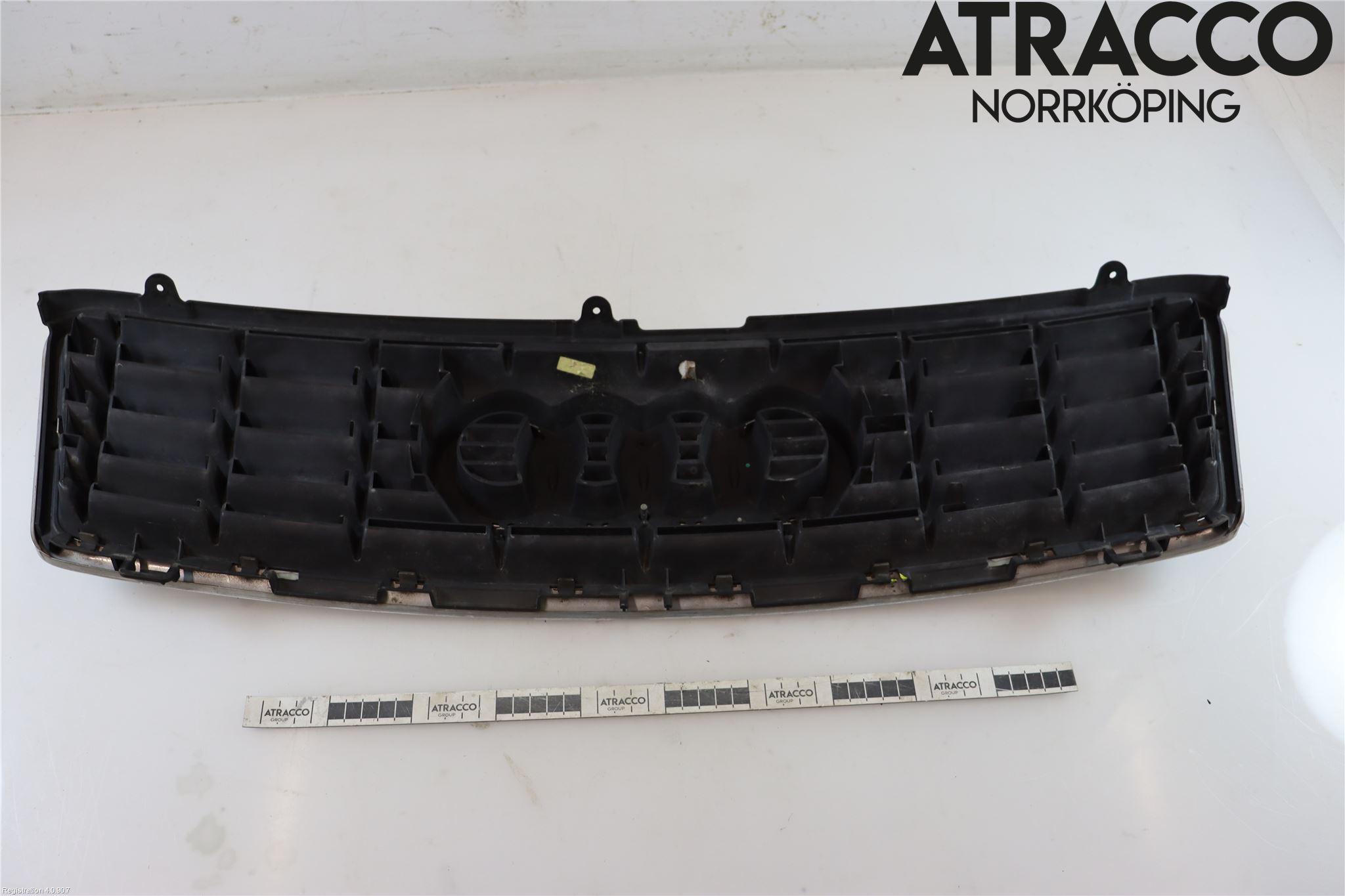 Audi A4/S4 01-05 Grill Komplett