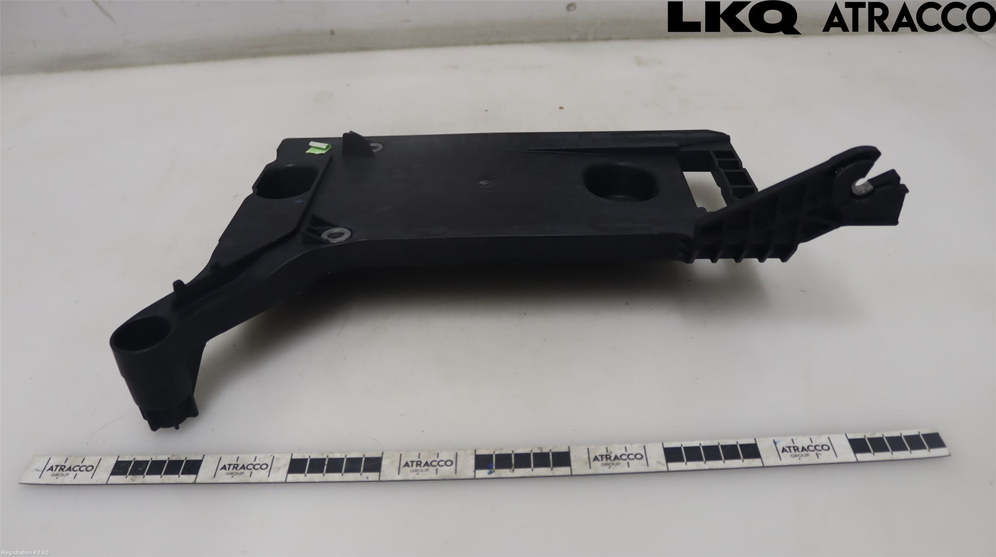 Skoda OCTAVIA (NX) 20- Batterikasse - Feste - Holder