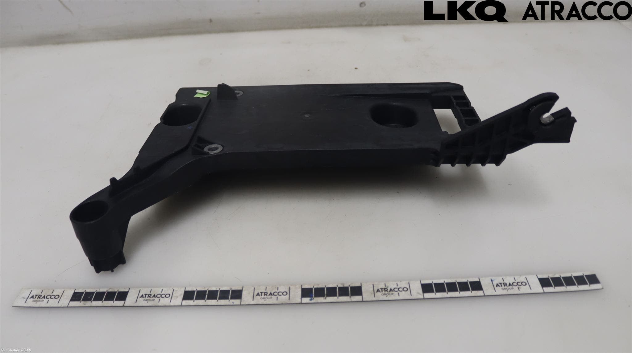 Skoda OCTAVIA (NX) 20- Batterikasse - Feste - Holder